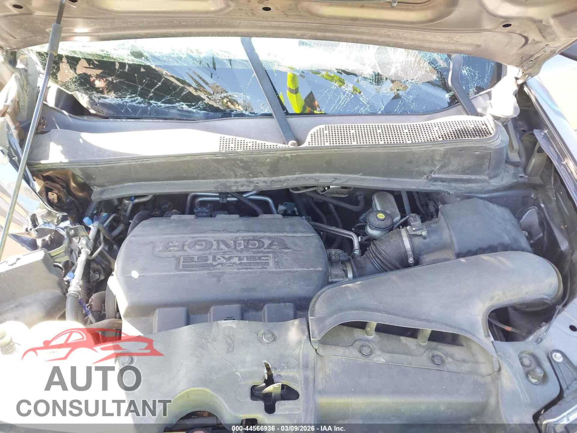 HONDA PILOT 2015 - 5FNYF3H54FB014691