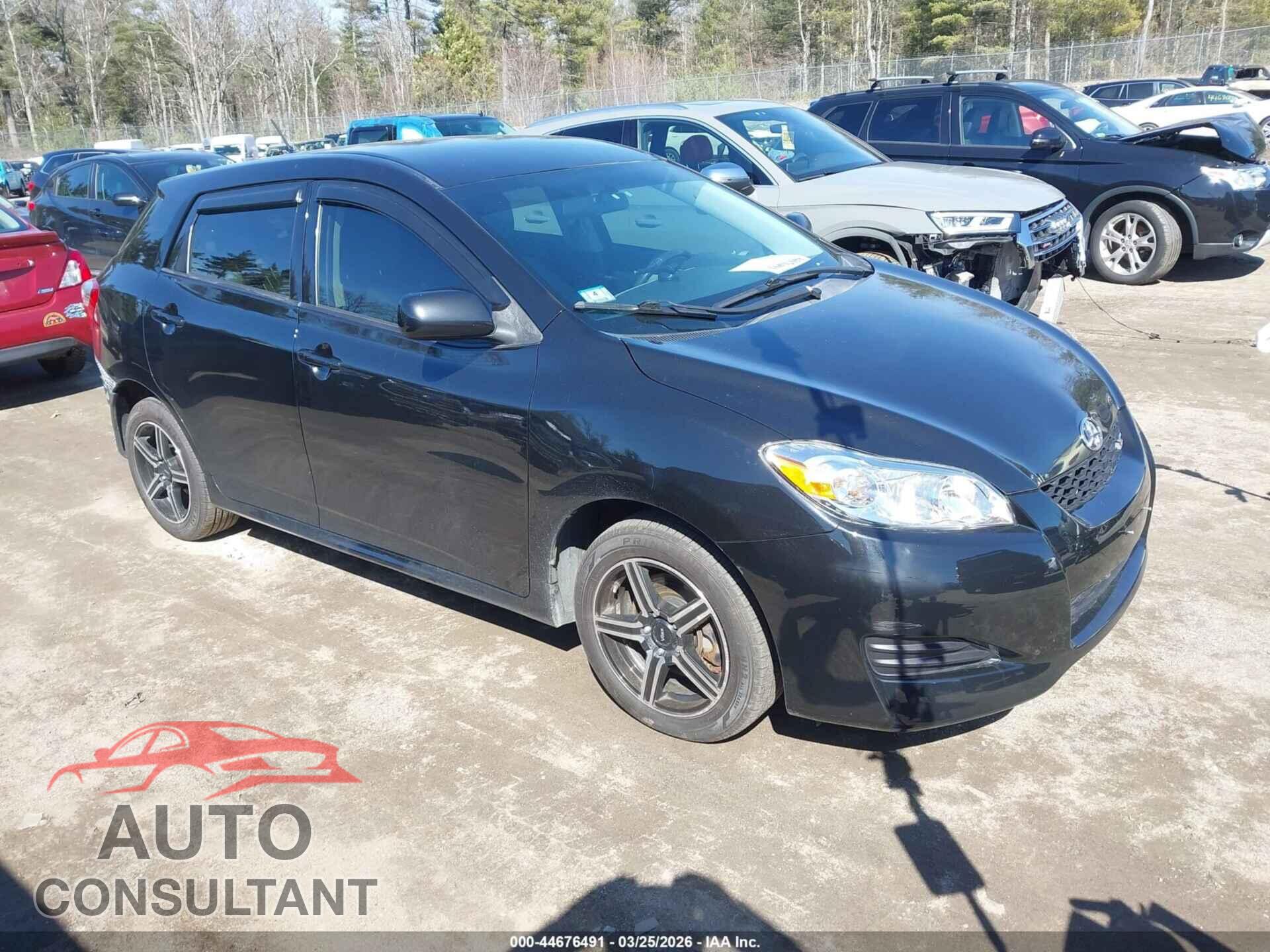 TOYOTA MATRIX 2009 - 2T1LE40E89C008321