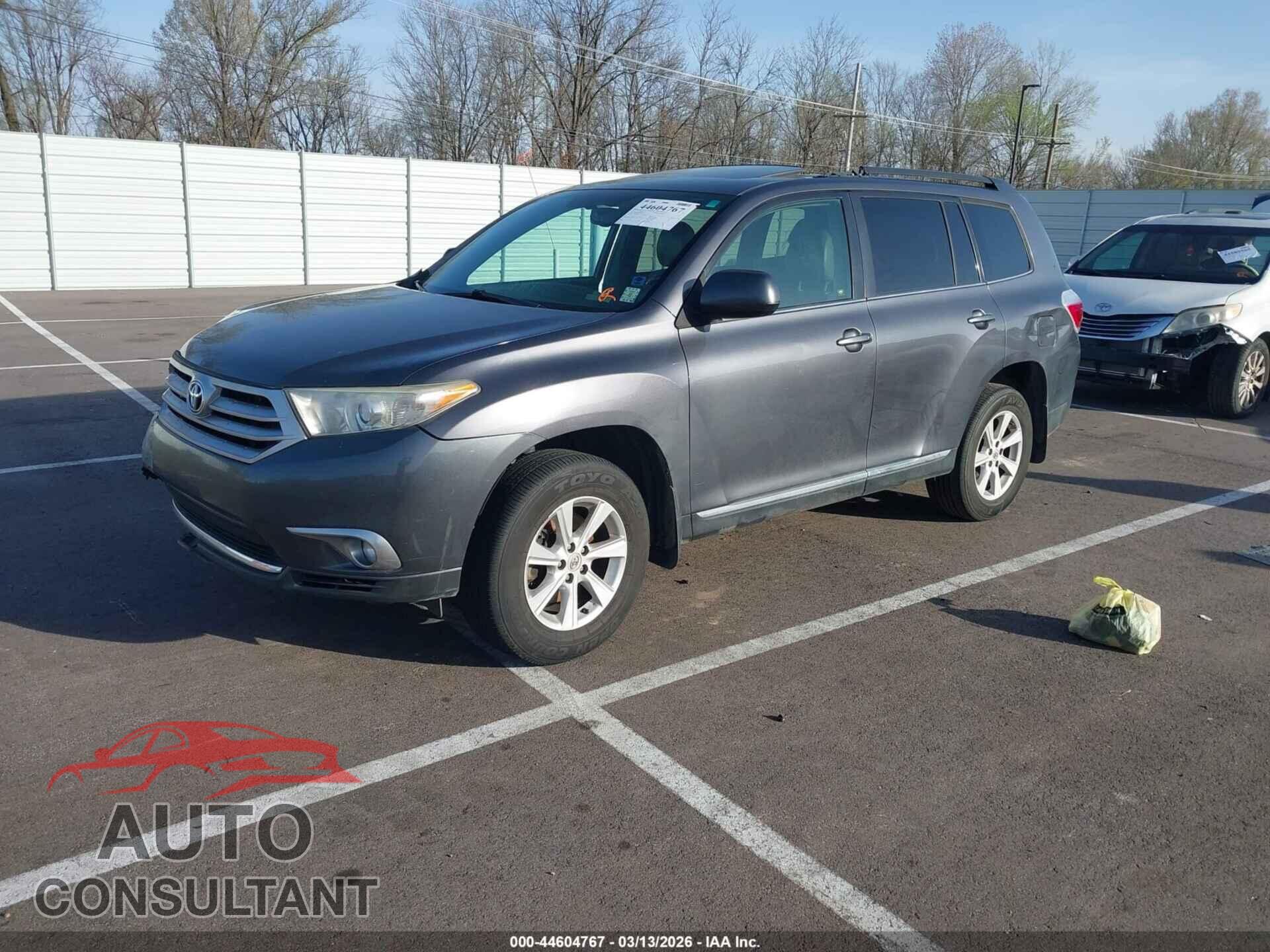 TOYOTA HIGHLANDER 2011 - 5TDZK3EH2BS040565