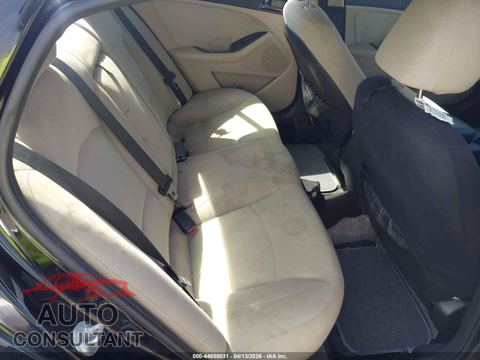 KIA OPTIMA 2013 - 5XXGM4A71DG242872