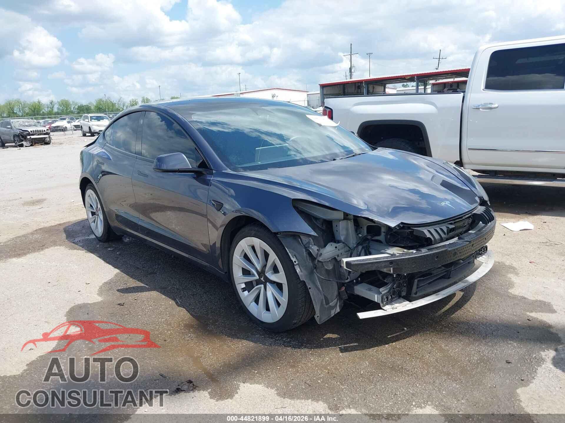 TESLA MODEL 3 2022 - 5YJ3E1EB6NF246719