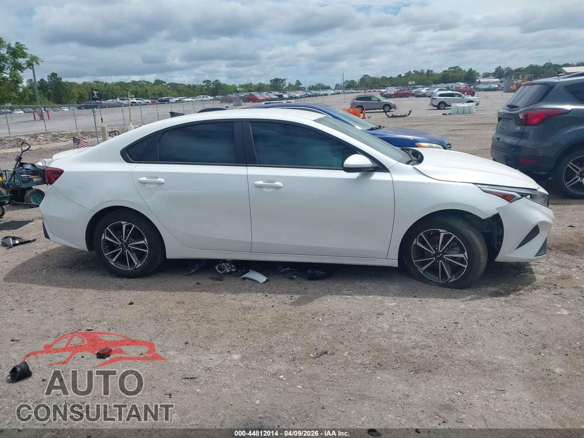 KIA FORTE 2023 - 3KPF24AD2PE577661