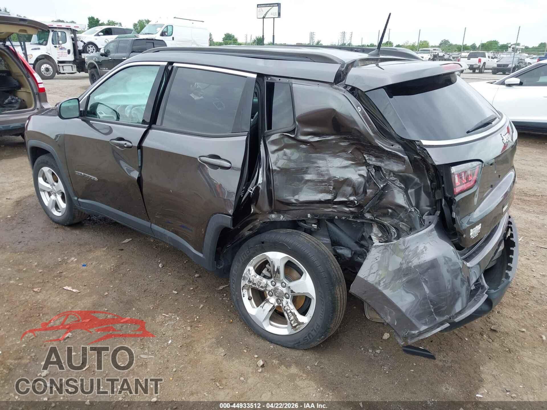 JEEP COMPASS 2018 - 3C4NJCBB2JT122981
