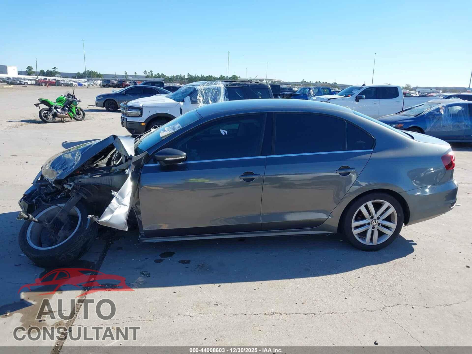 VOLKSWAGEN JETTA 2017 - 3VW2B7AJ9HM416086