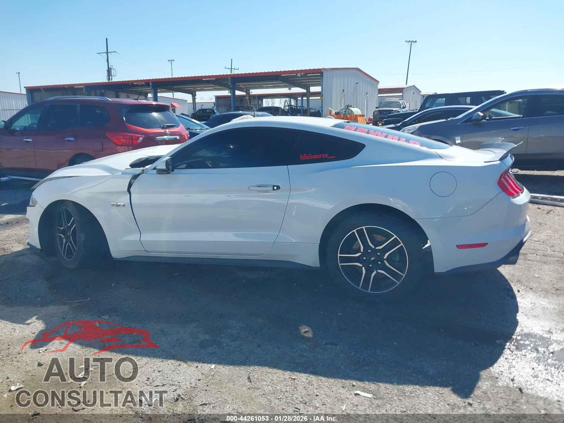 FORD MUSTANG 2019 - 1FA6P8CF4K5188487