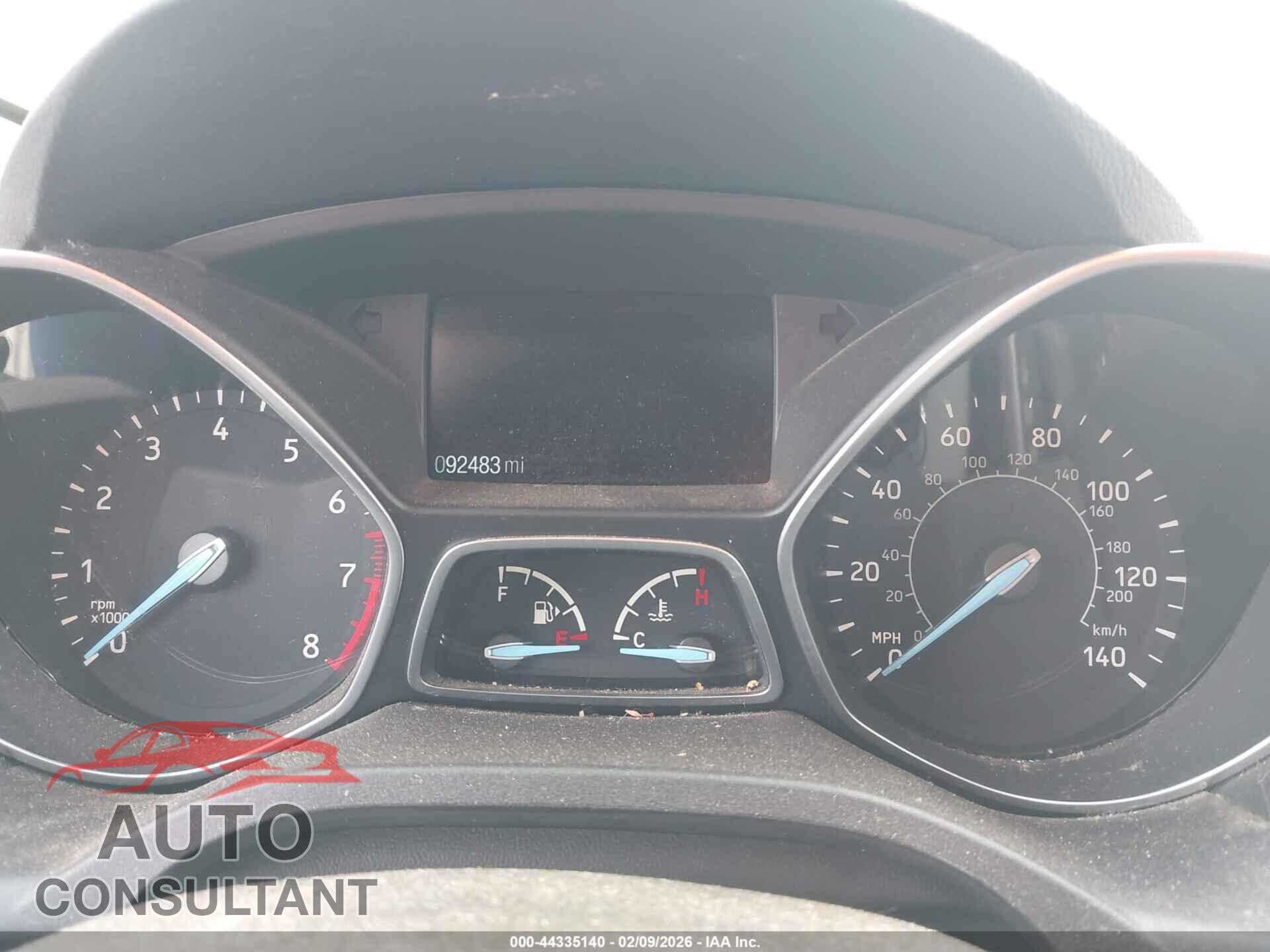 FORD ESCAPE 2017 - 1FMCU0F73HUB95498