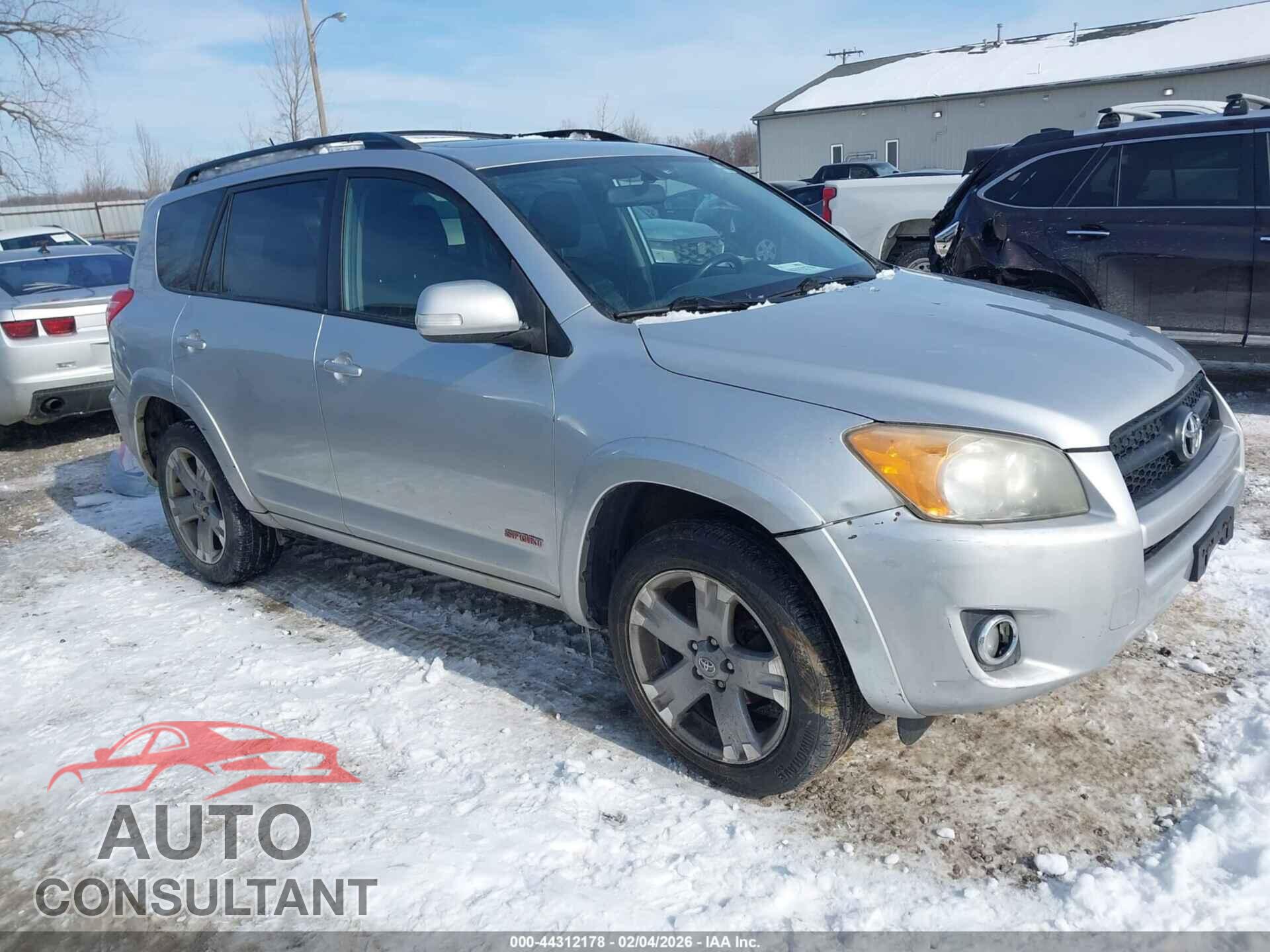TOYOTA RAV4 2012 - JTMRF4DV2C5055799