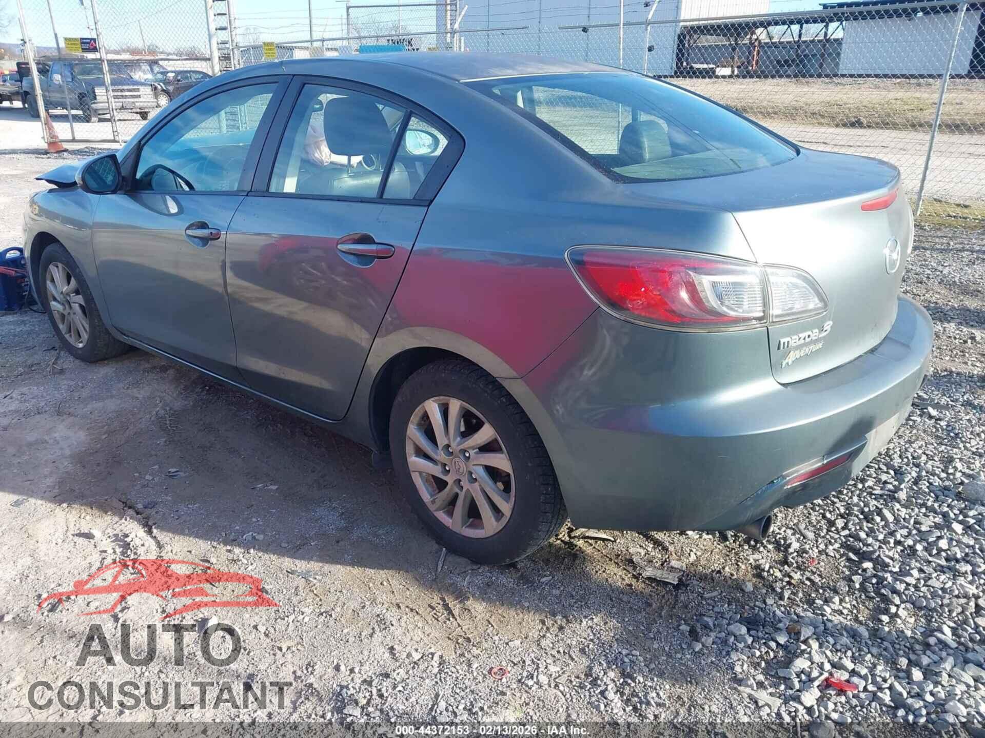 MAZDA MAZDA3 2012 - JM1BL1W75C1548536