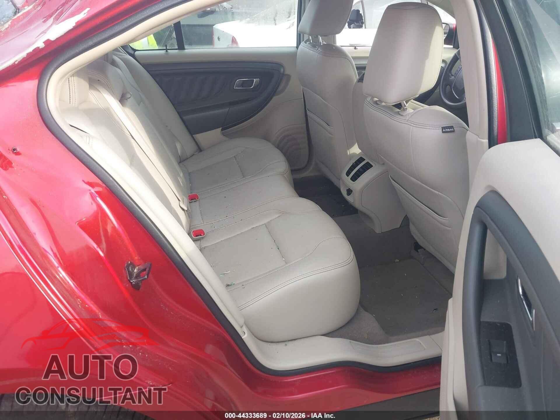 FORD TAURUS 2011 - 1FAHP2EW8BG108647