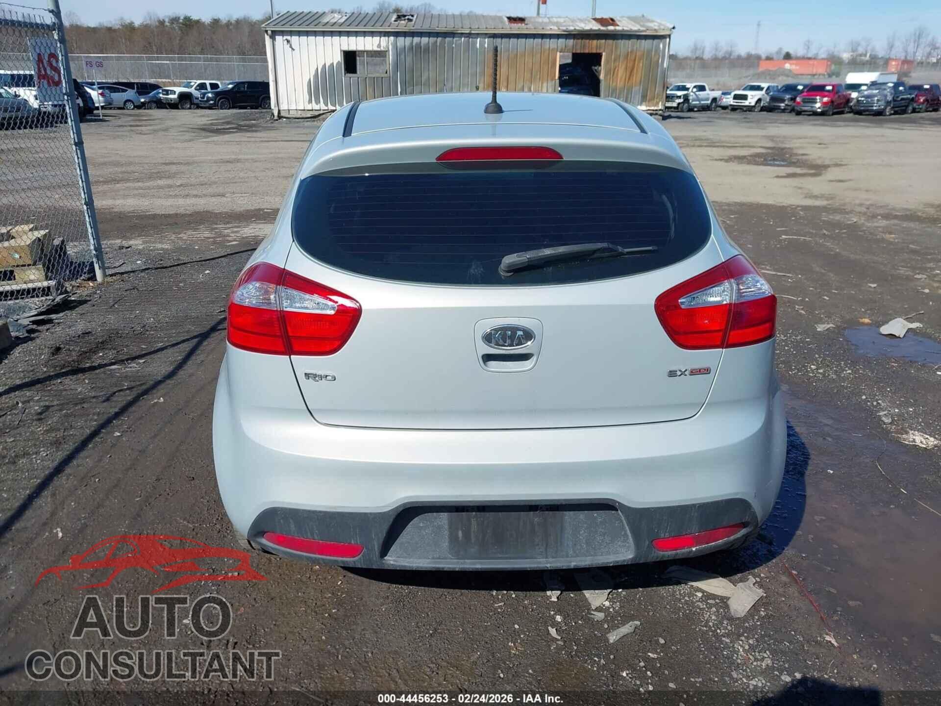KIA RIO5 2012 - KNADN5A38C6060650