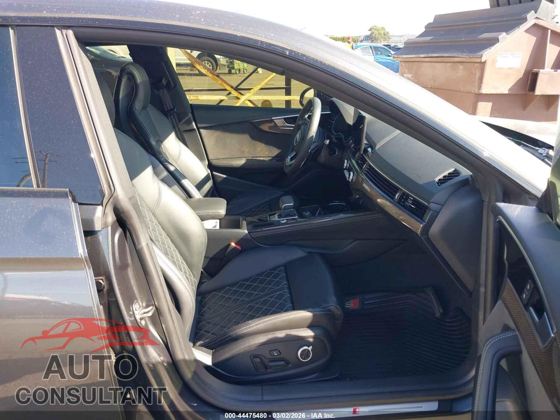 AUDI S5 SPORTBACK 2022 - WAUC4CF50NA022441