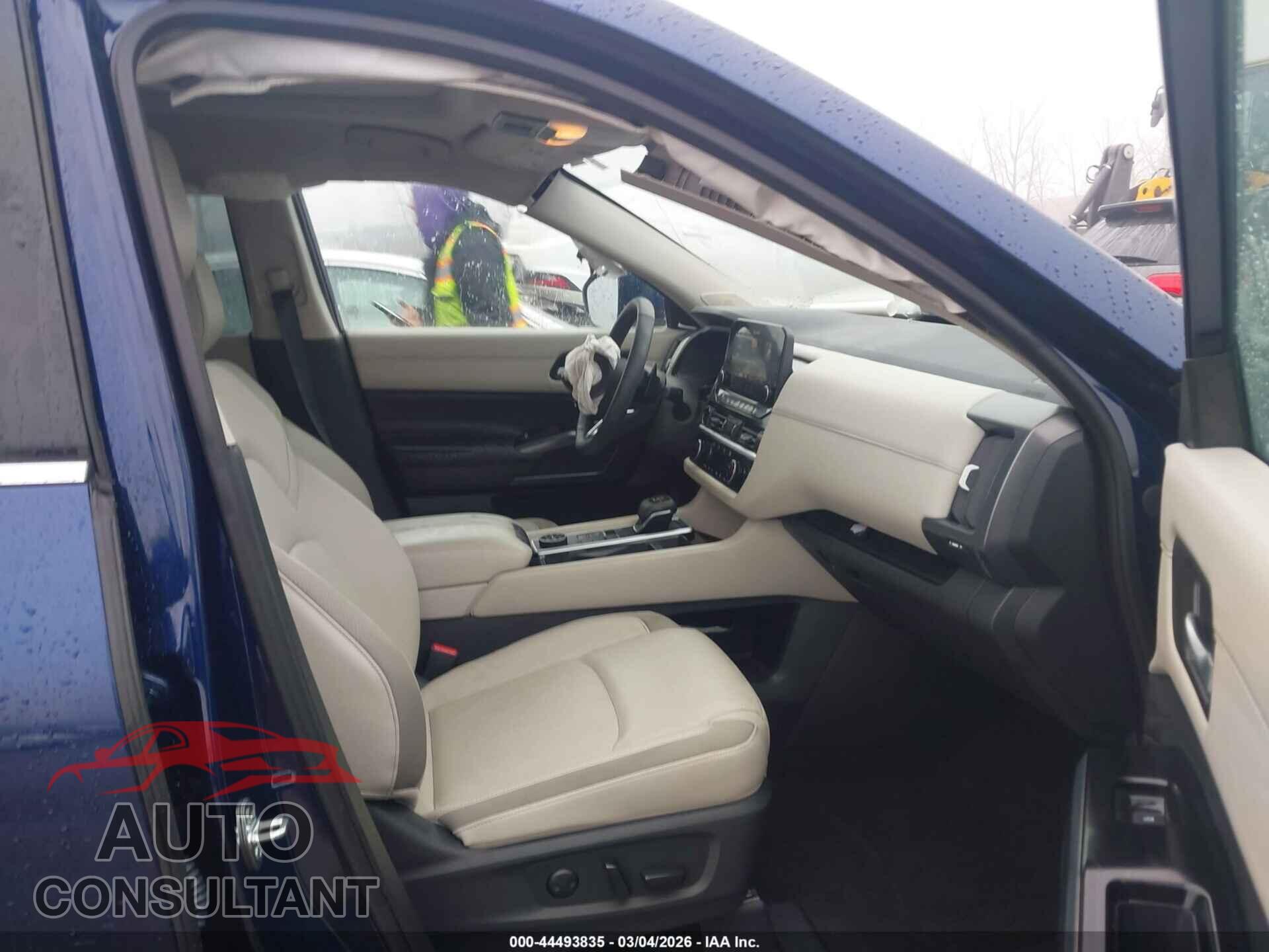 NISSAN PATHFINDER 2025 - 5N1DR3CD7SC266572