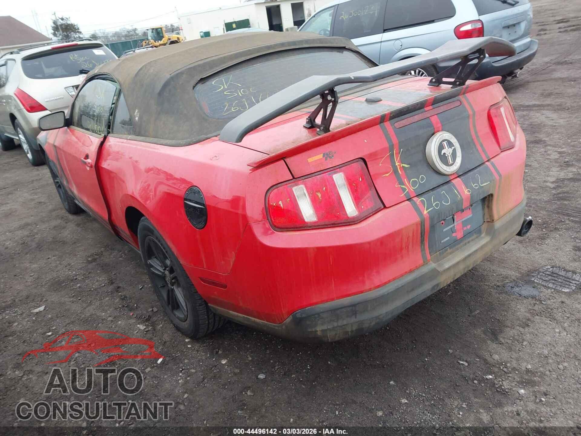 FORD MUSTANG 2010 - 1ZVBP8EN6A5170484