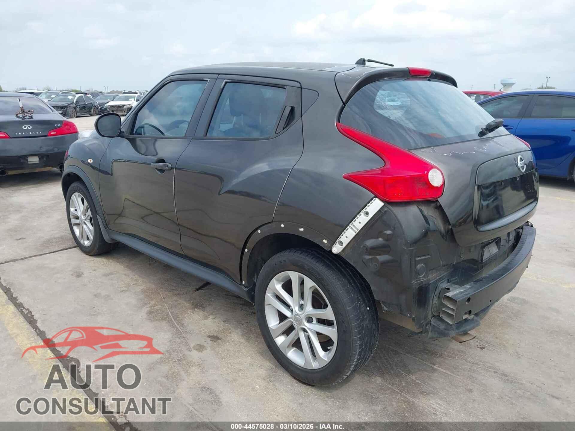 NISSAN JUKE 2011 - JN8AF5MR1BT009899