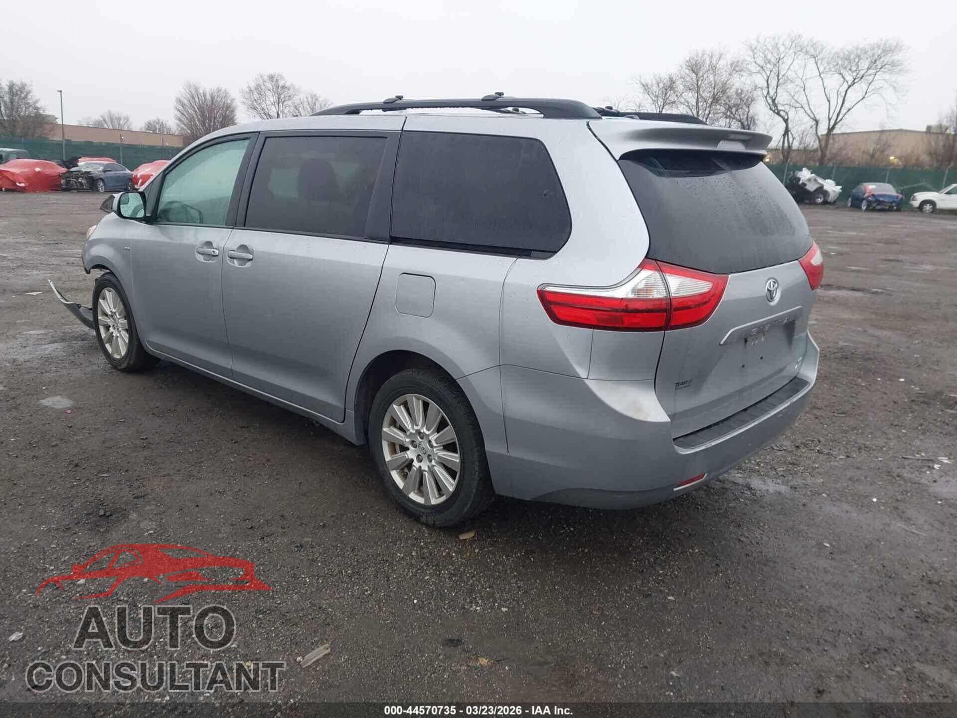 TOYOTA SIENNA 2017 - 5TDJZ3DC7HS147828