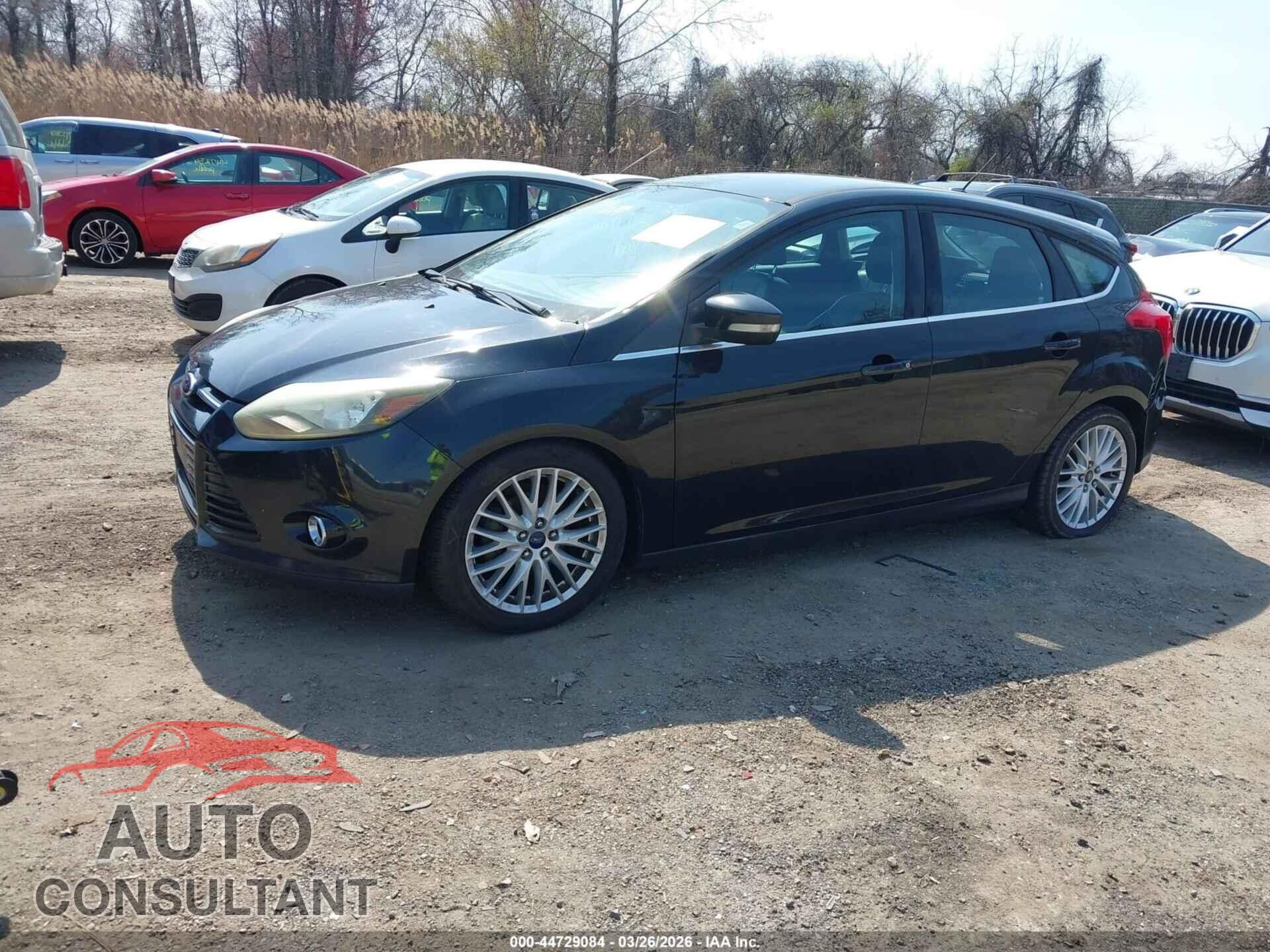 FORD FOCUS 2014 - 1FADP3N22EL309859
