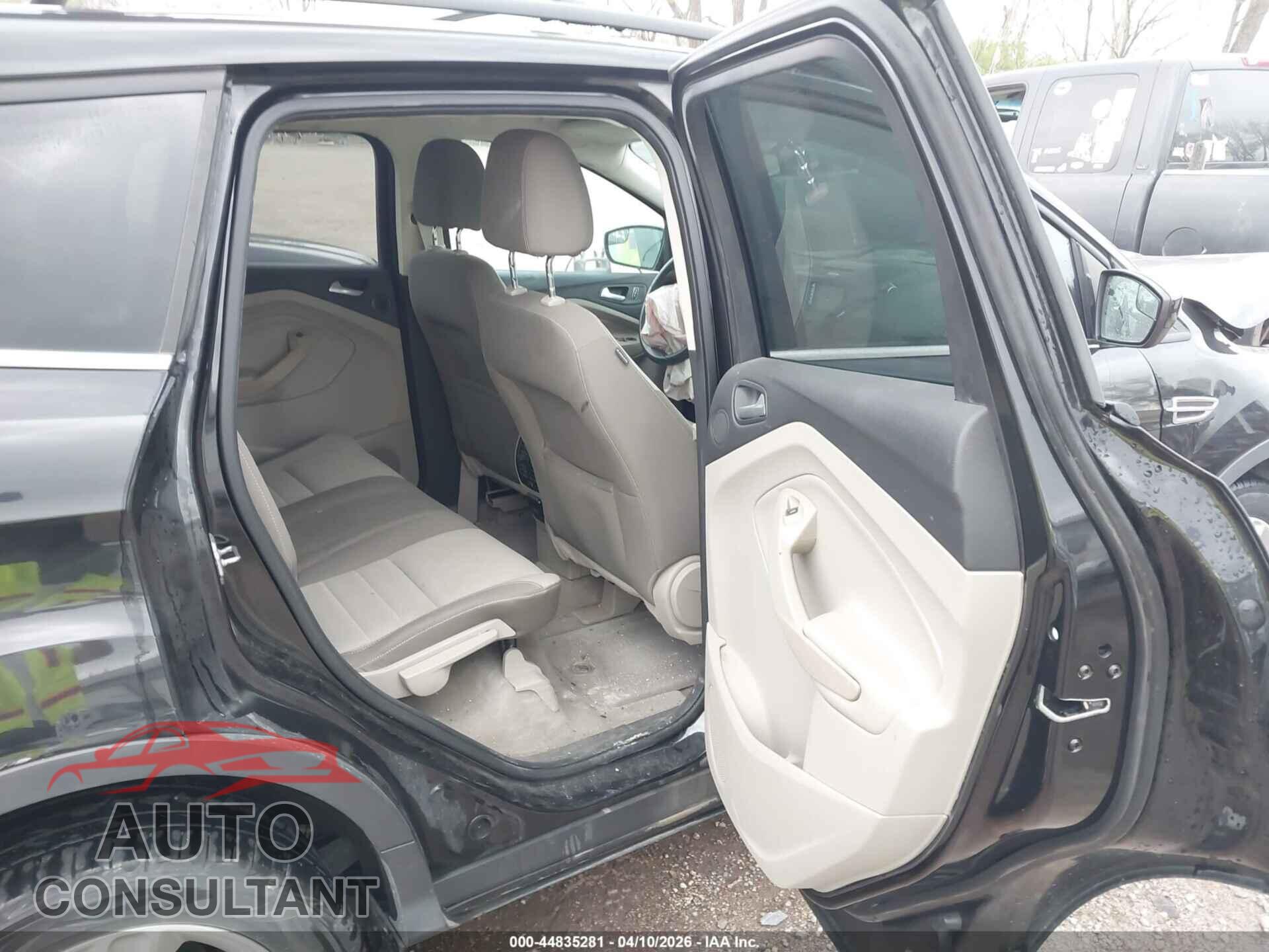 FORD ESCAPE 2013 - 1FMCU9G90DUD24702