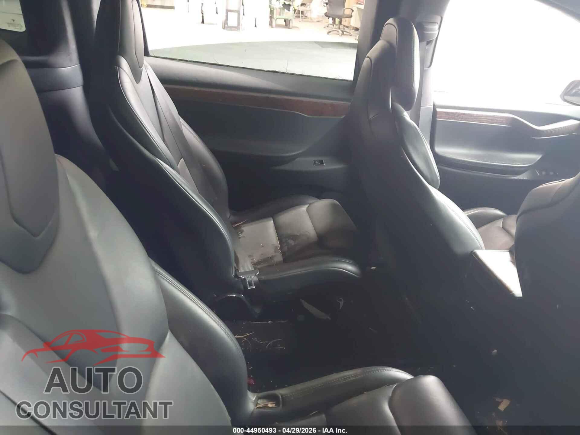 TESLA MODEL X 2018 - 5YJXCBE21JF137561