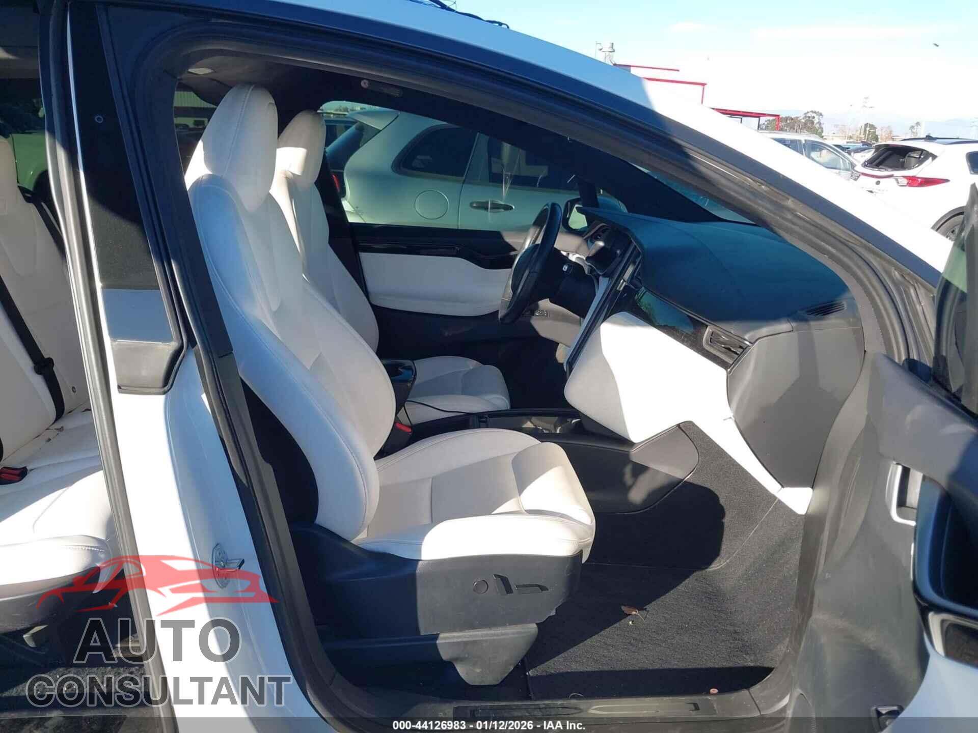TESLA MODEL X 2021 - 5YJXCAE24MF325246