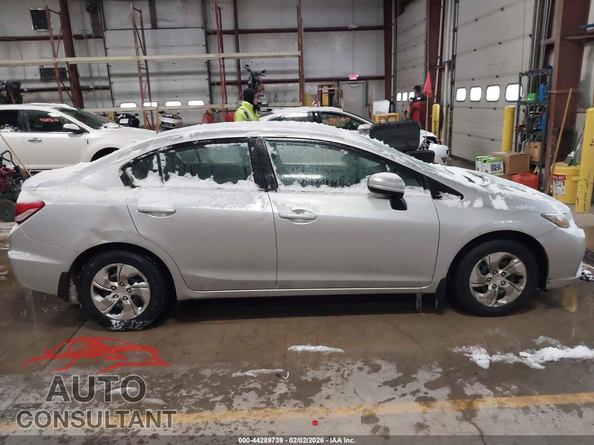 HONDA CIVIC 2015 - 19XFB2F5XFE106748