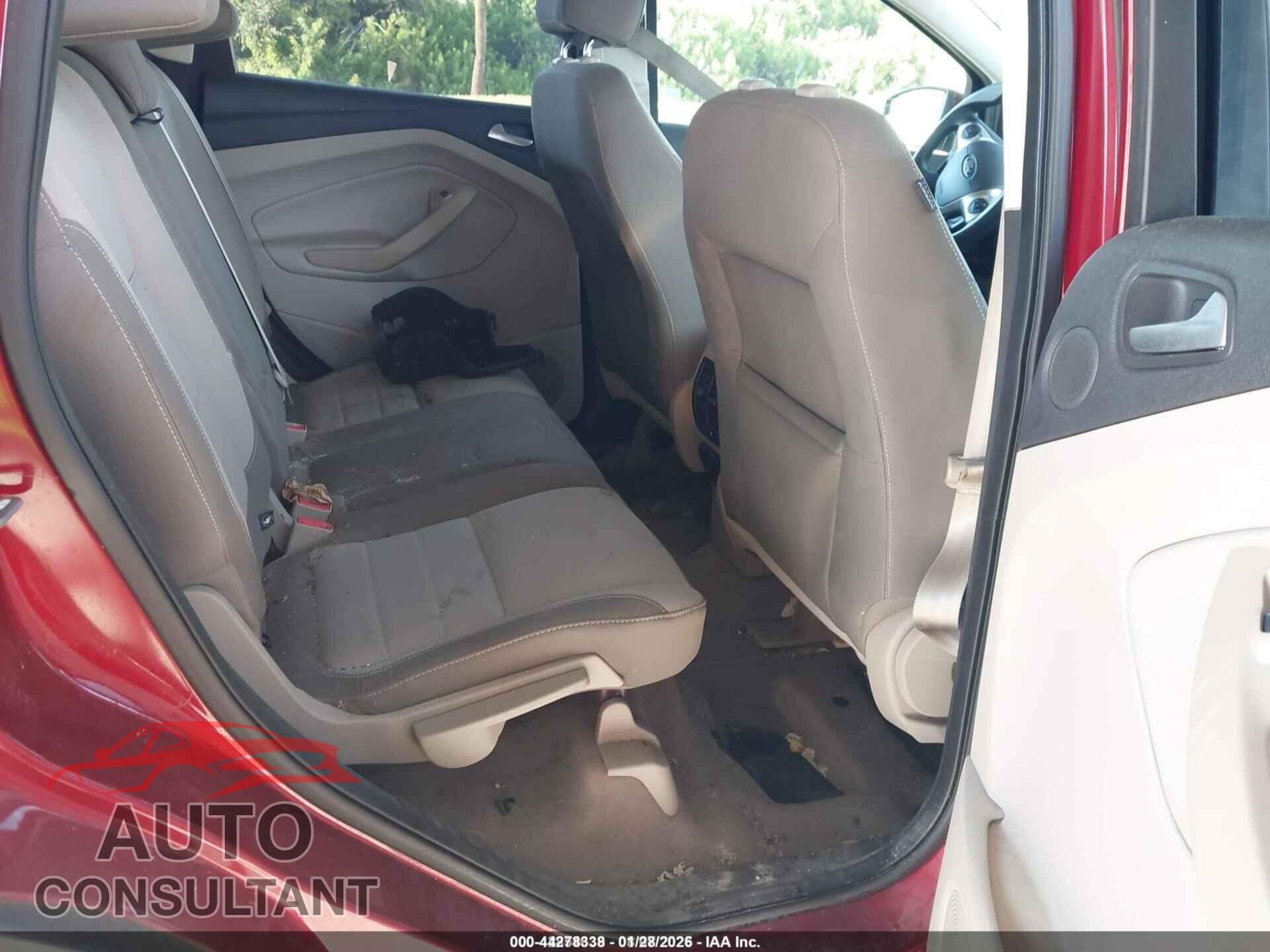FORD ESCAPE 2014 - 1FMCU0G96EUB22993