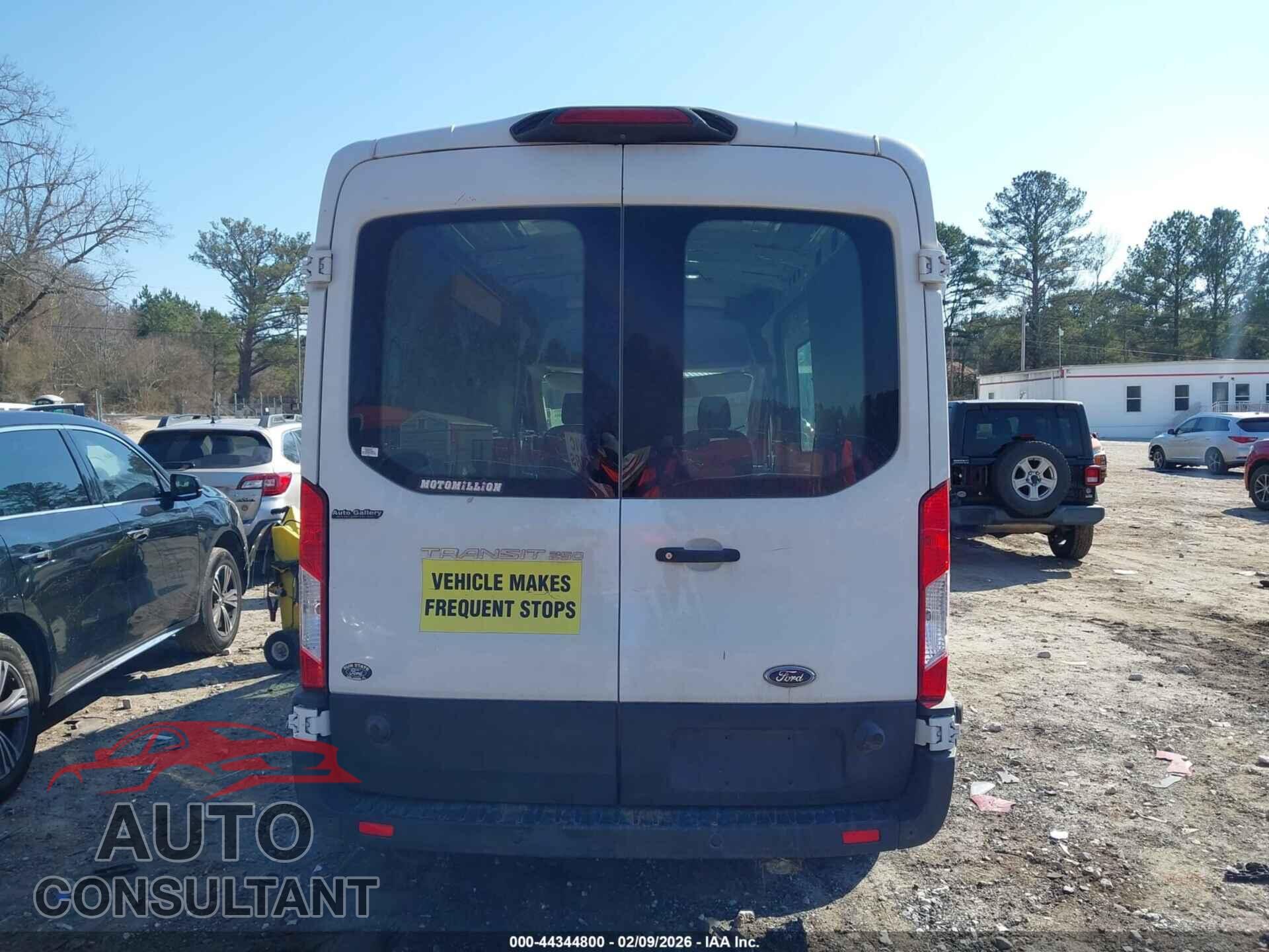 FORD TRANSIT-250 2019 - 1FTYR2CM9KKB38744
