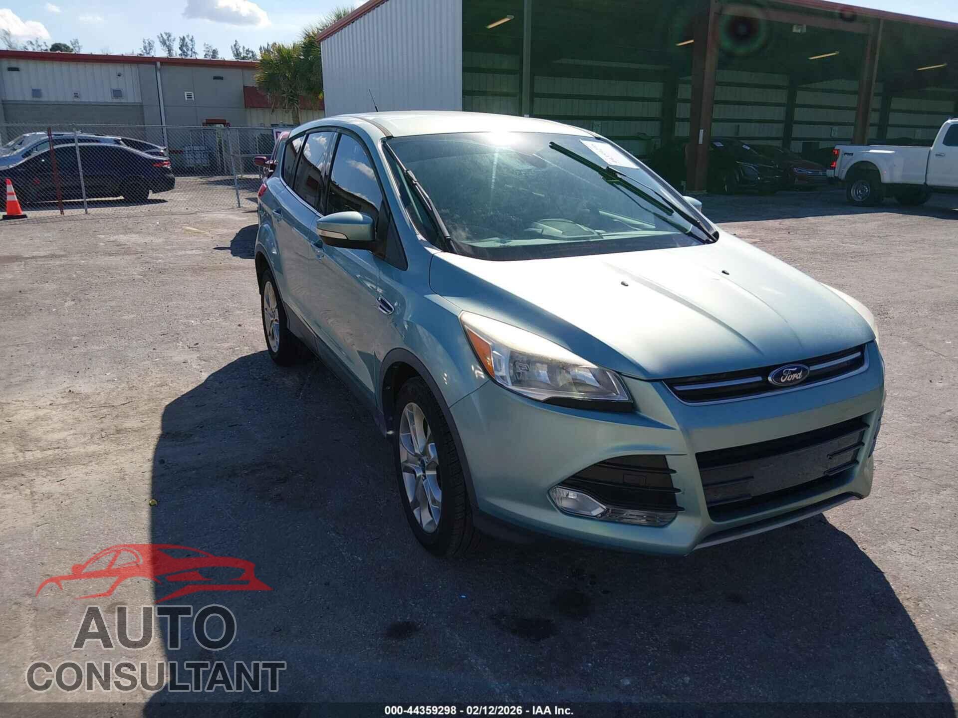 FORD ESCAPE 2013 - 1FMCUOHX2DUC76435