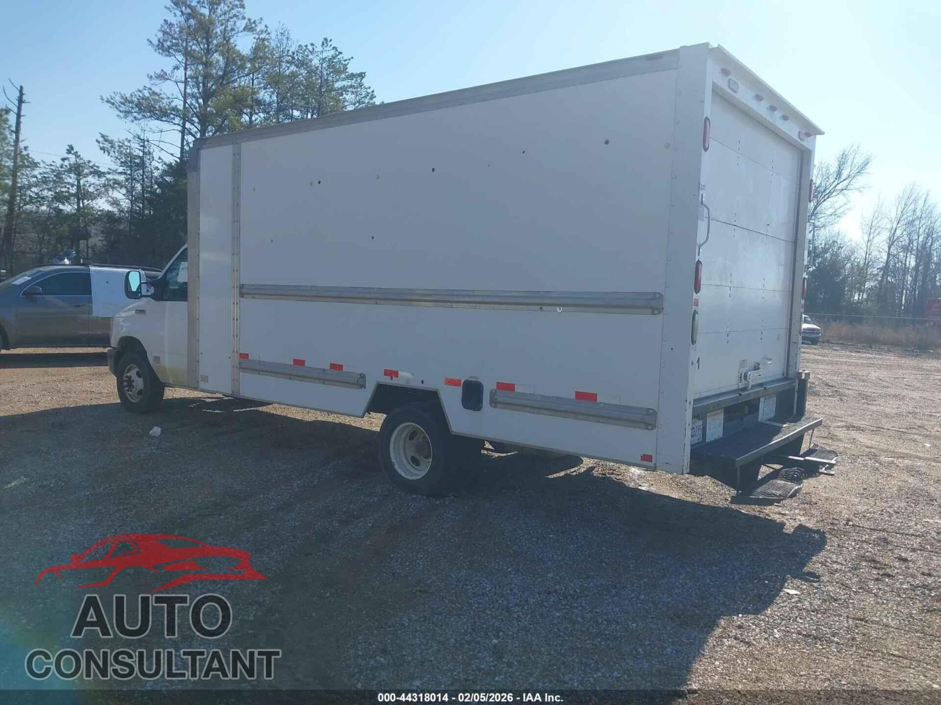 FORD E-350 CUTAWAY 2010 - 1FDWE3FL6ADA28342