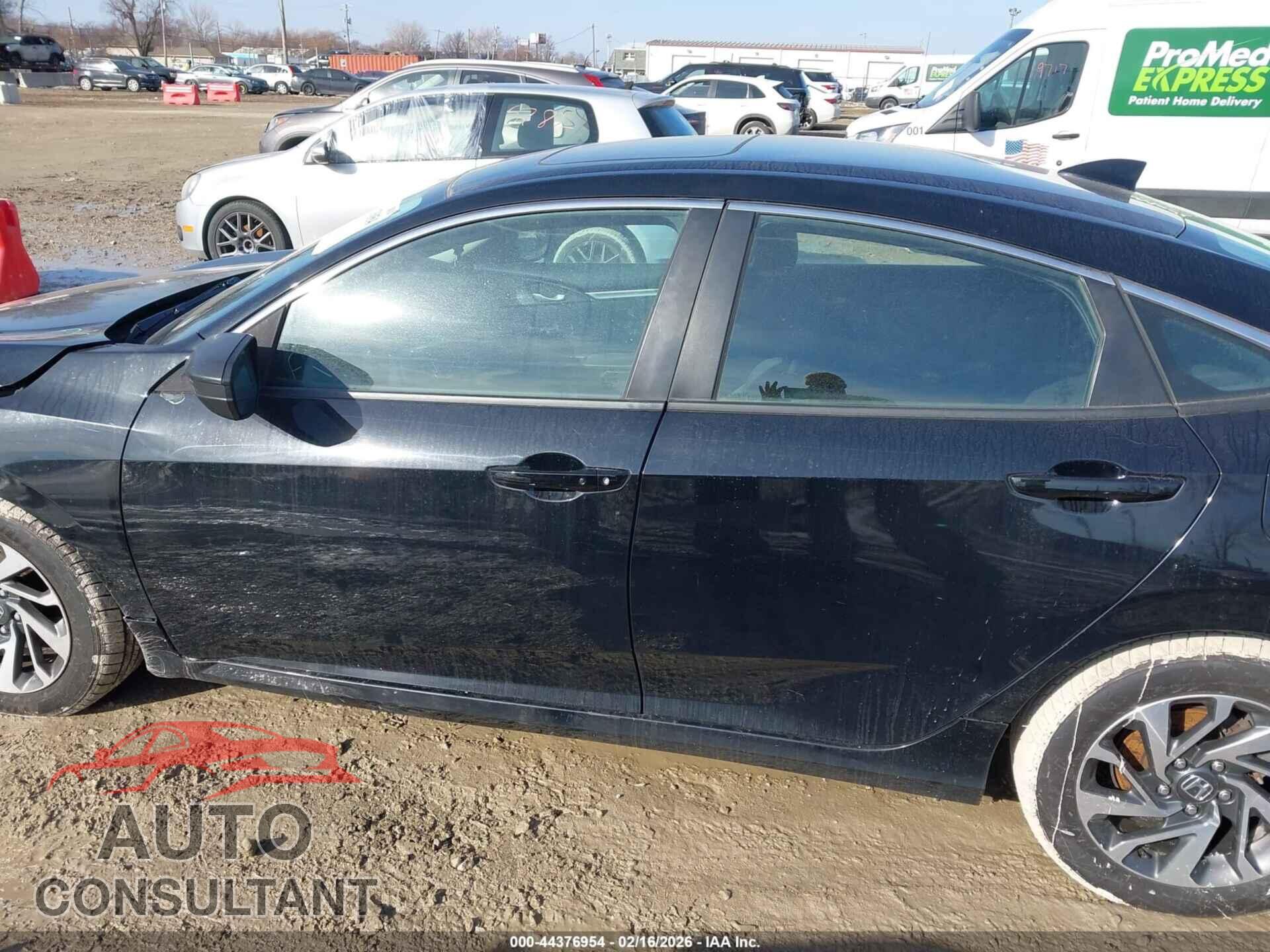 HONDA CIVIC 2017 - 19XFC2F73HE043798