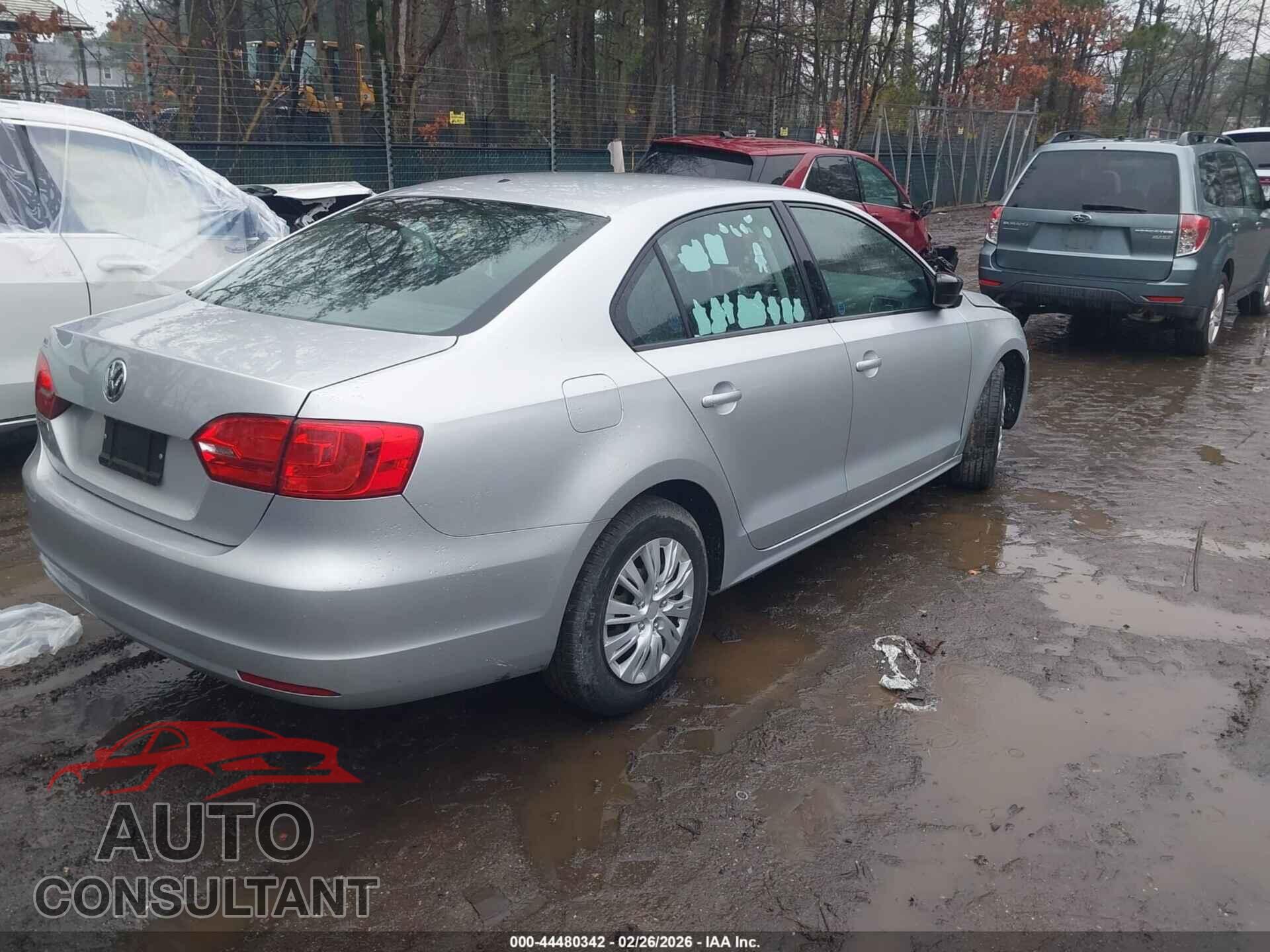 VOLKSWAGEN JETTA 2013 - 3VW2K7AJ2DM275050