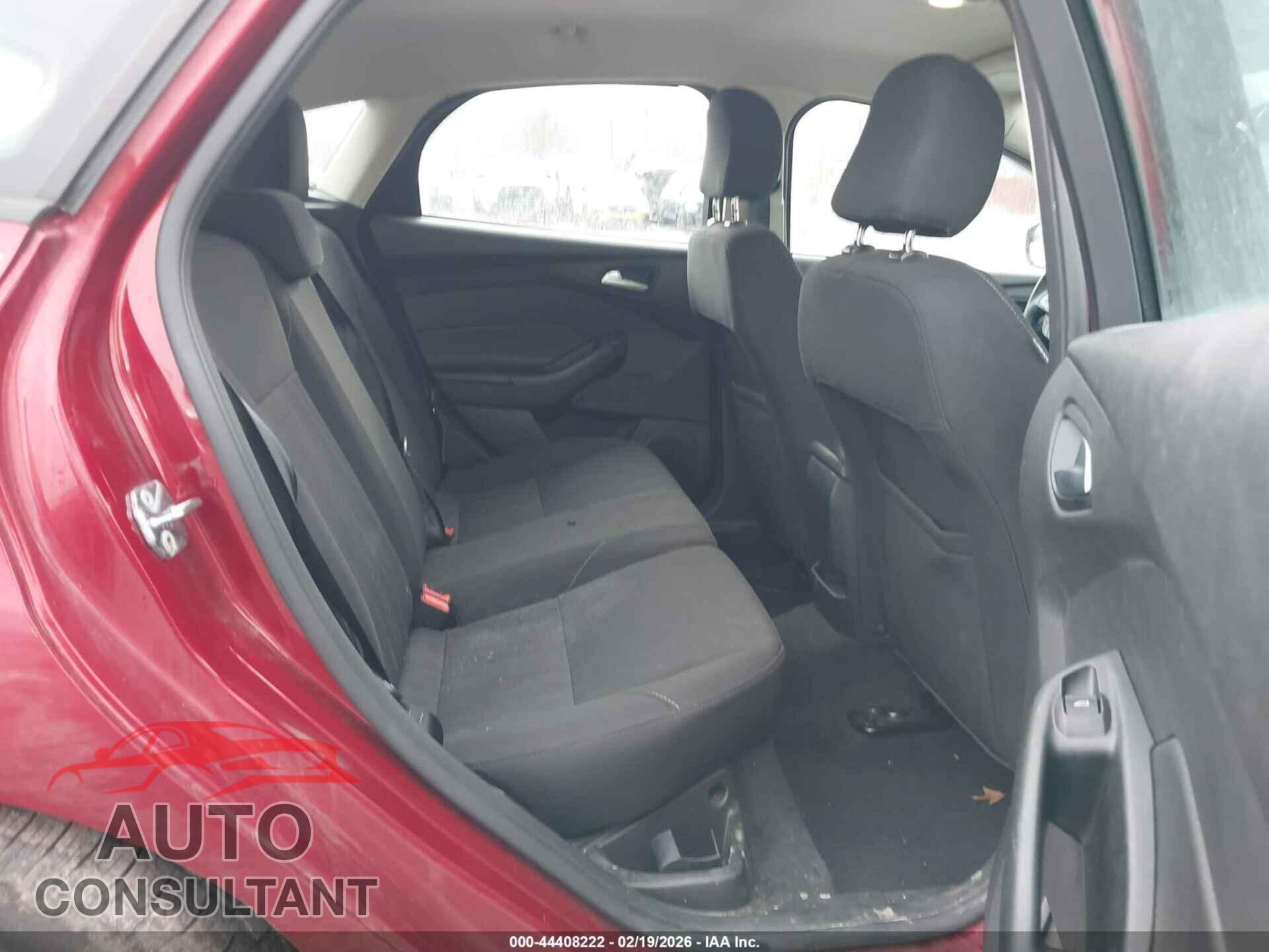 FORD FOCUS 2017 - 1FADP3K28HL209306
