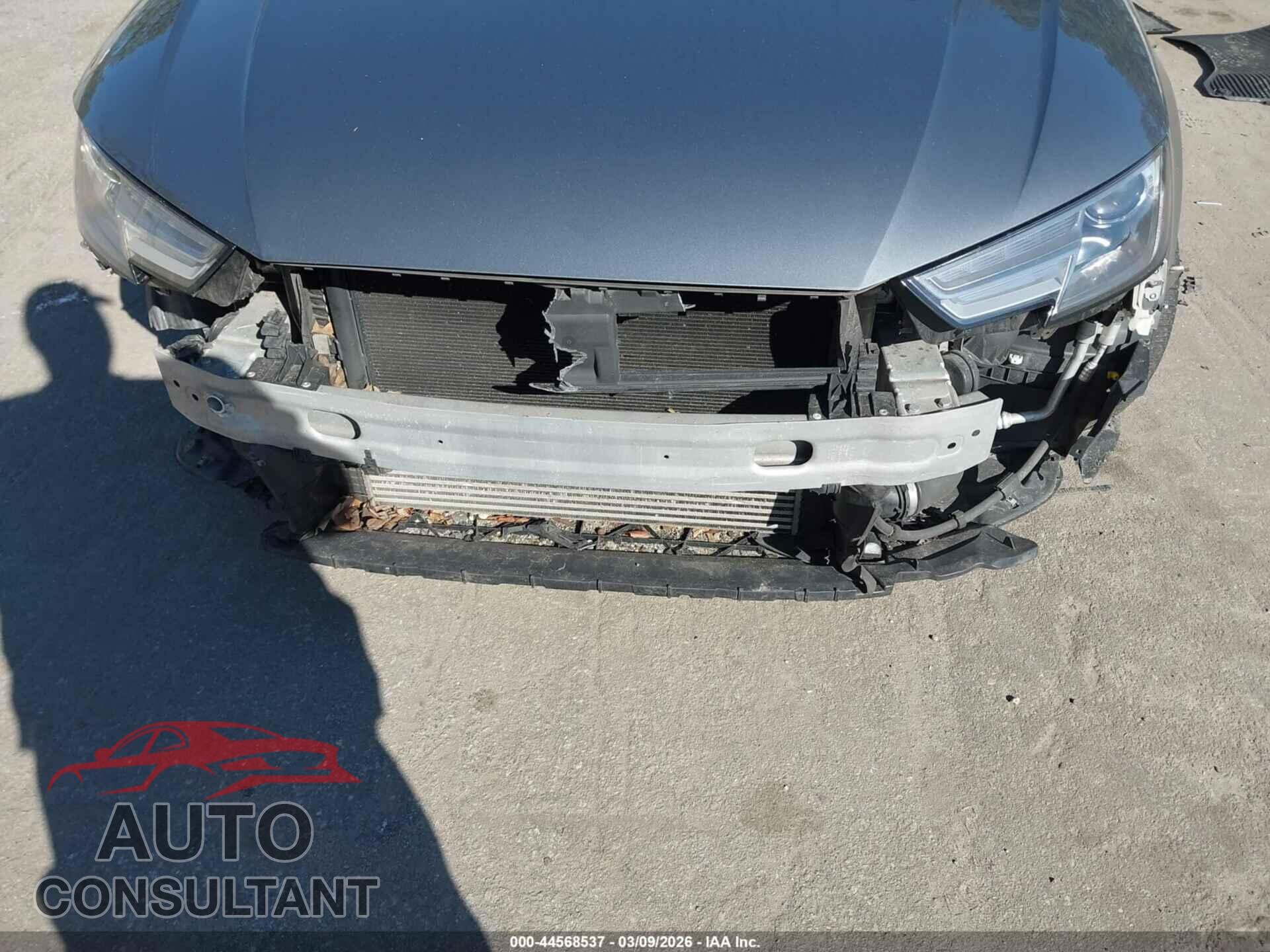 AUDI A4 2019 - WAUDNAF45KA026509