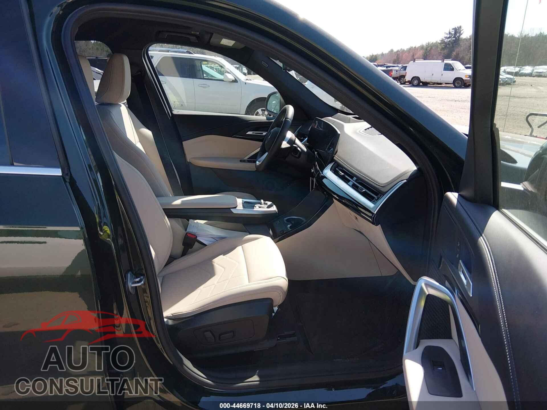 BMW X1 2025 - WBX73EF03S5338527