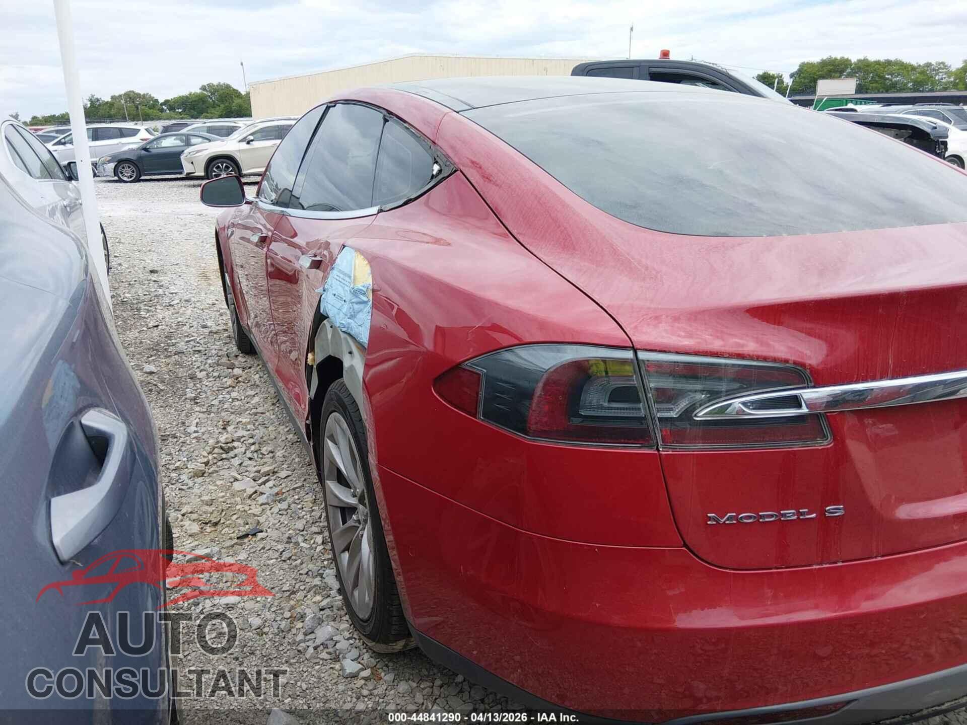 TESLA MODEL S 2016 - 5YJSA1E18GF135834