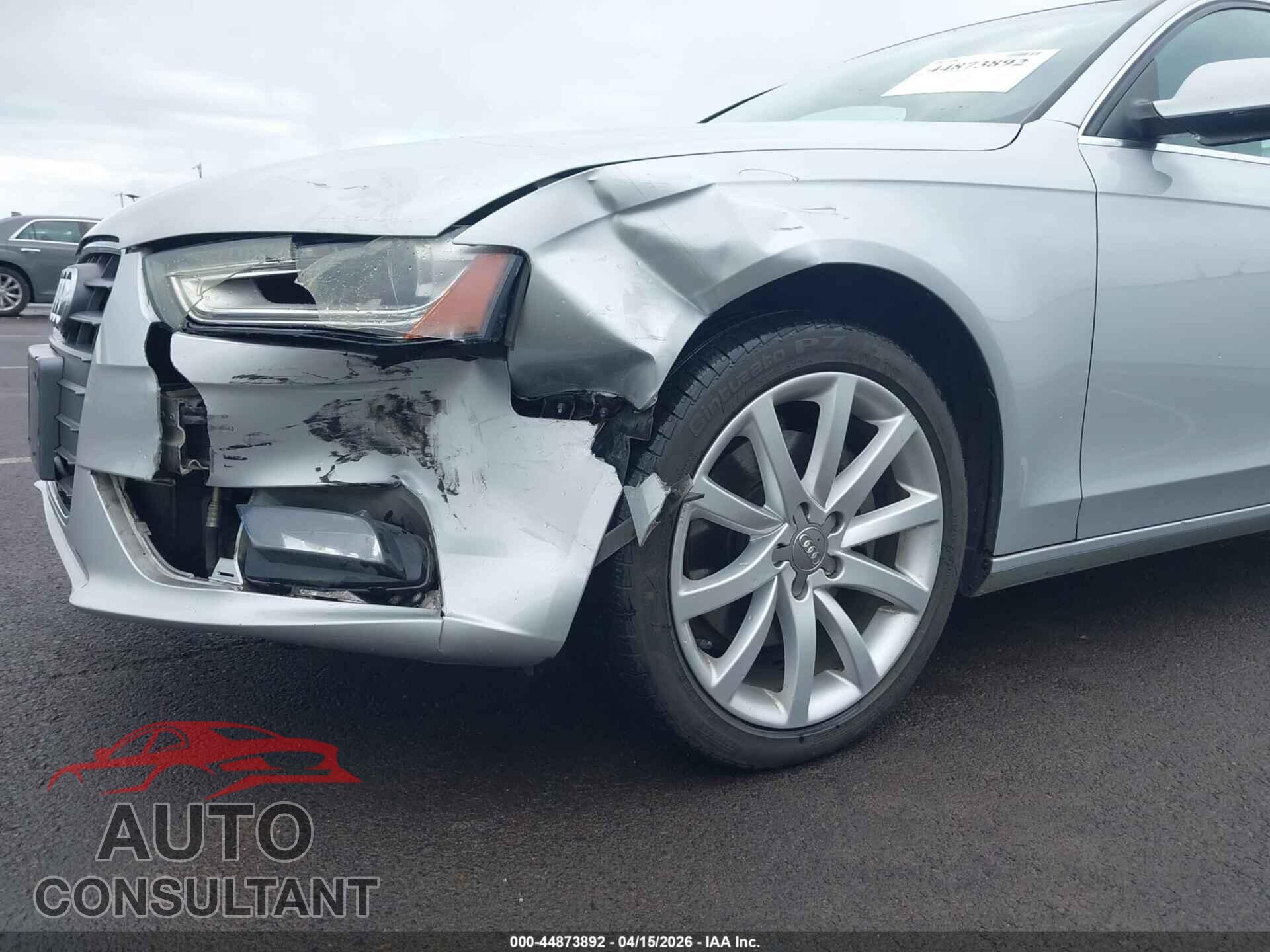 AUDI A4 2013 - WAUFFAFLXDN010511