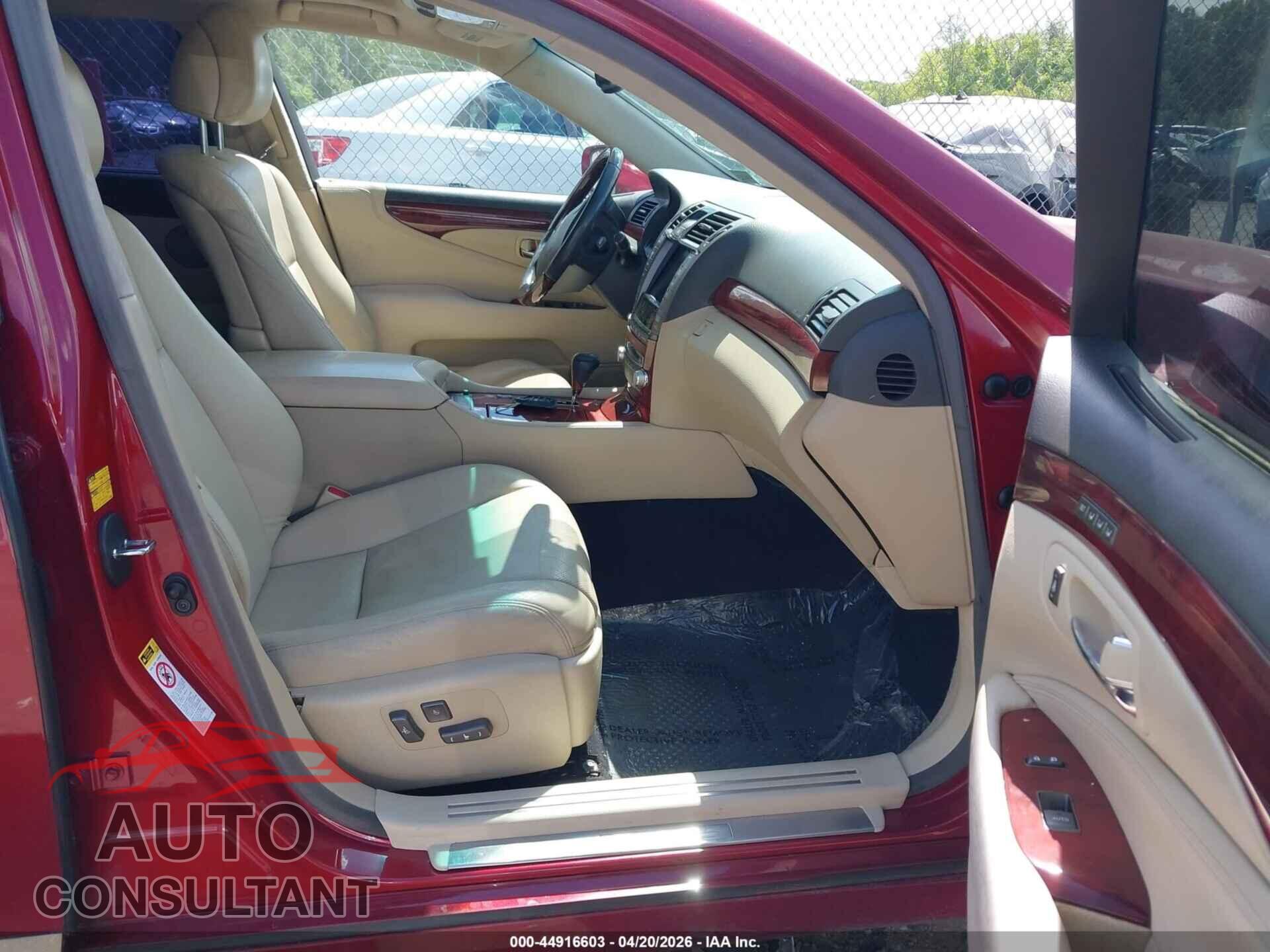 LEXUS LS 460 2011 - JTHGL5EF2B5043324