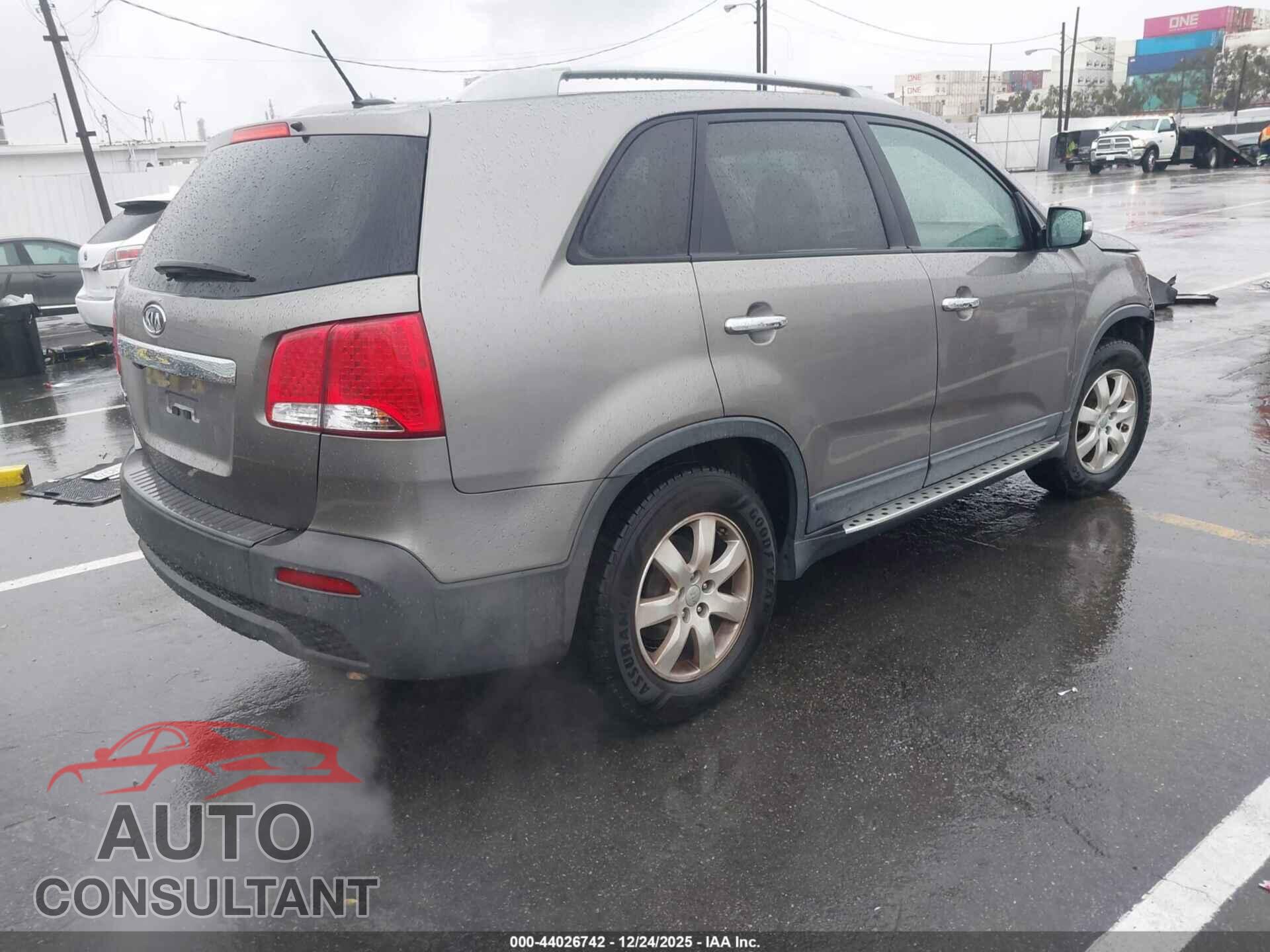 KIA SORENTO 2013 - 5XYKT3A69DG406590