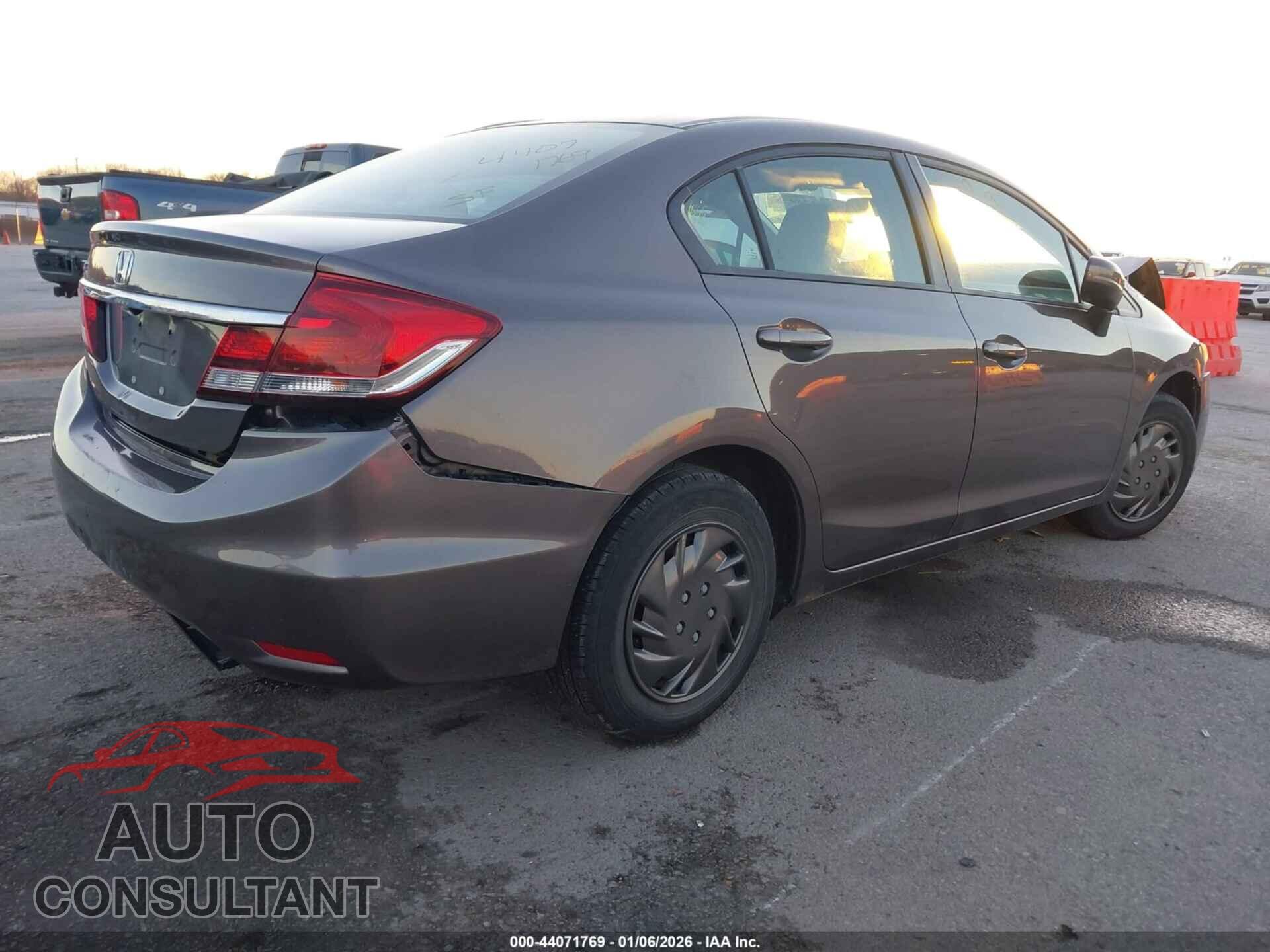 HONDA CIVIC 2015 - 19XFB2F56FE000295