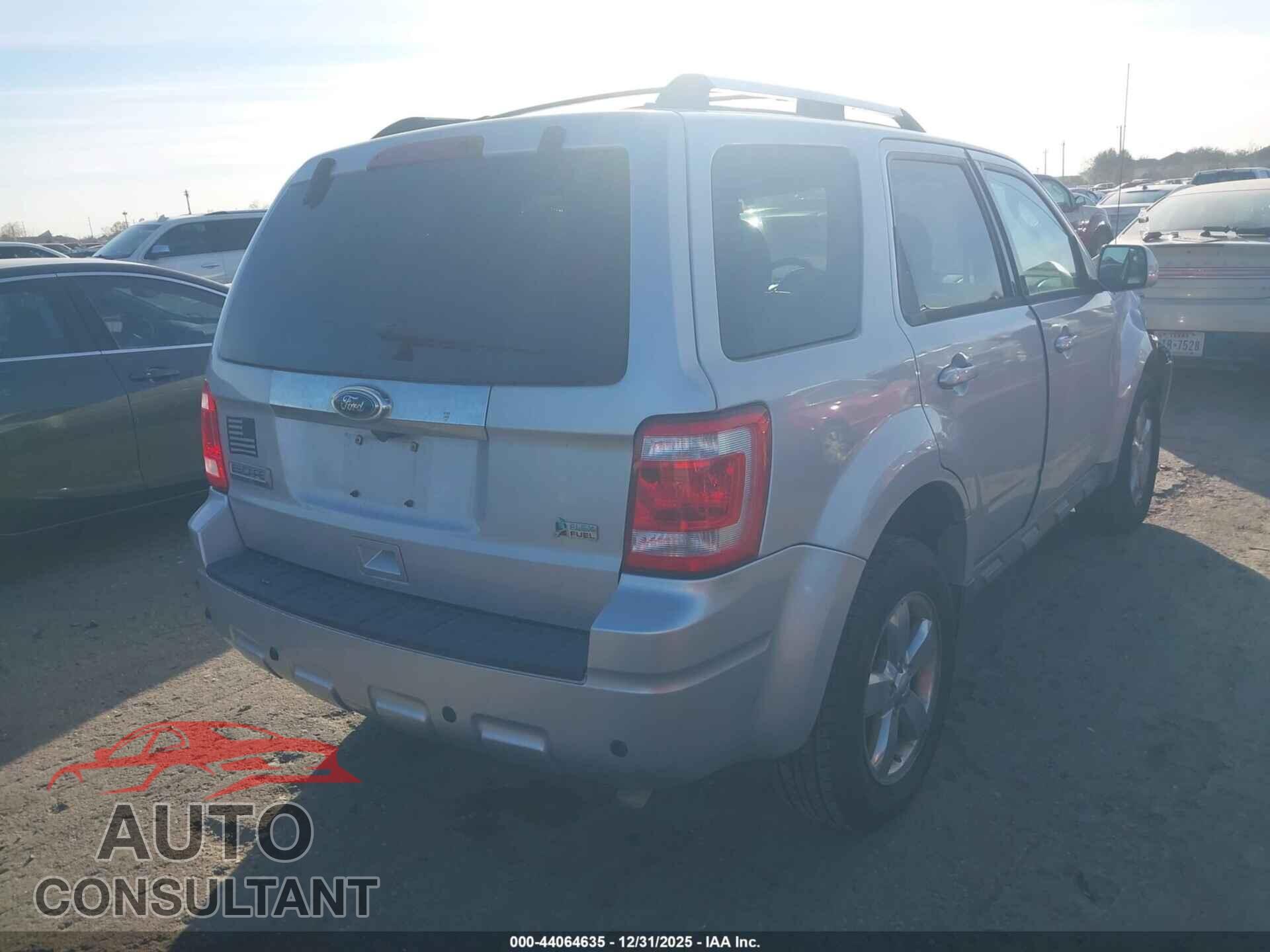 FORD ESCAPE 2010 - 1FMCU9EG3AKD44614