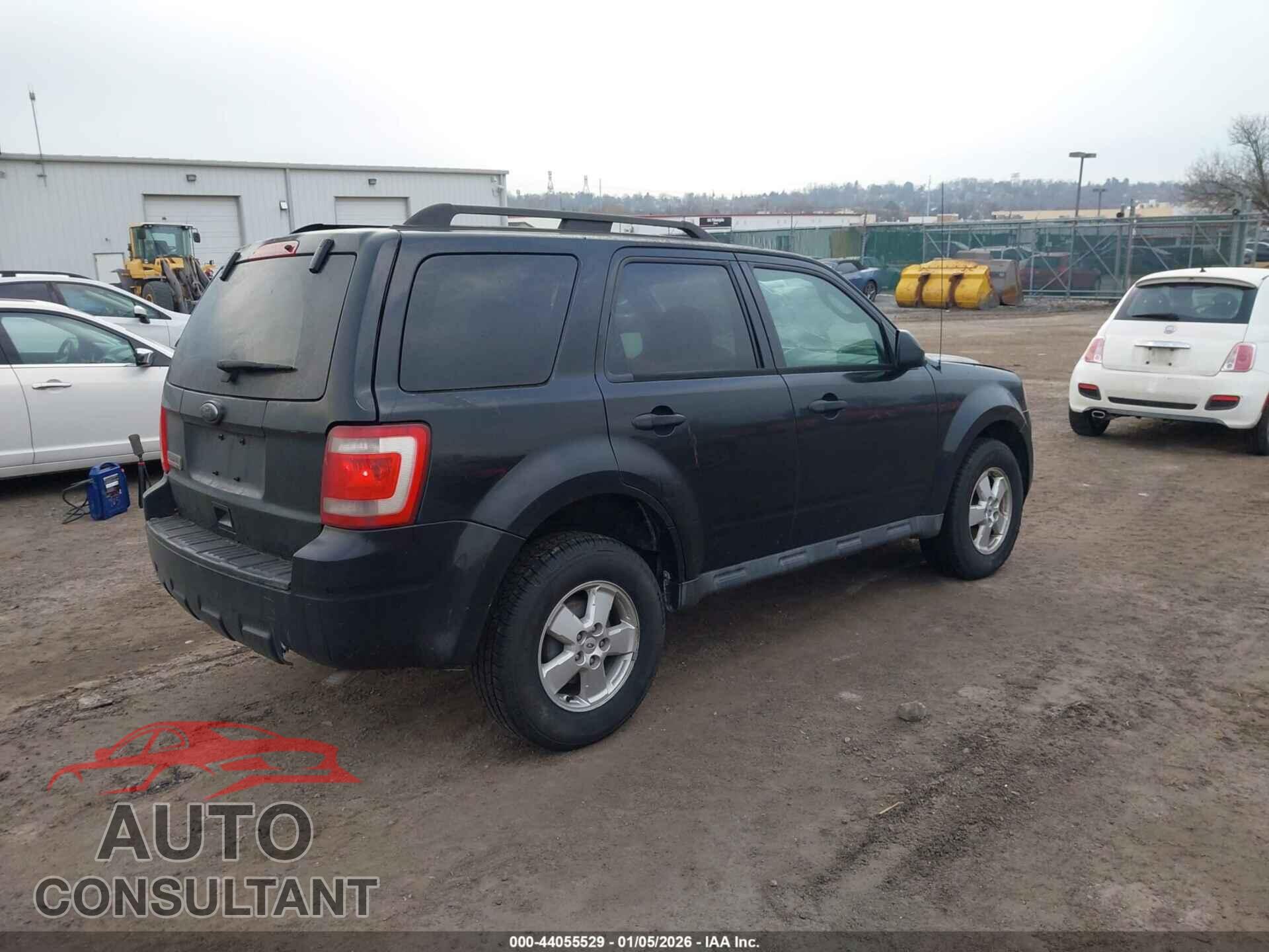 FORD ESCAPE 2010 - 1FMCU9DG7AKC23215