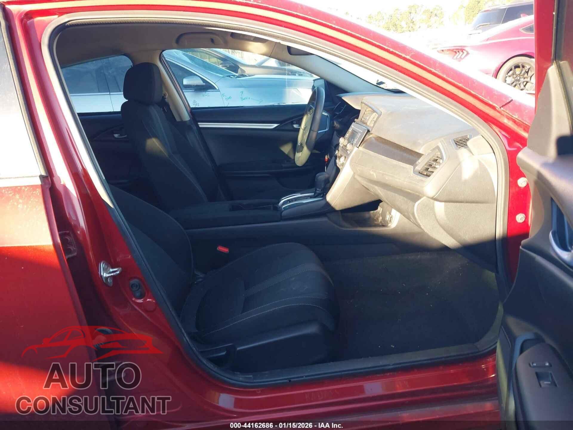 HONDA CIVIC 2019 - 2HGFC2F64KH516807