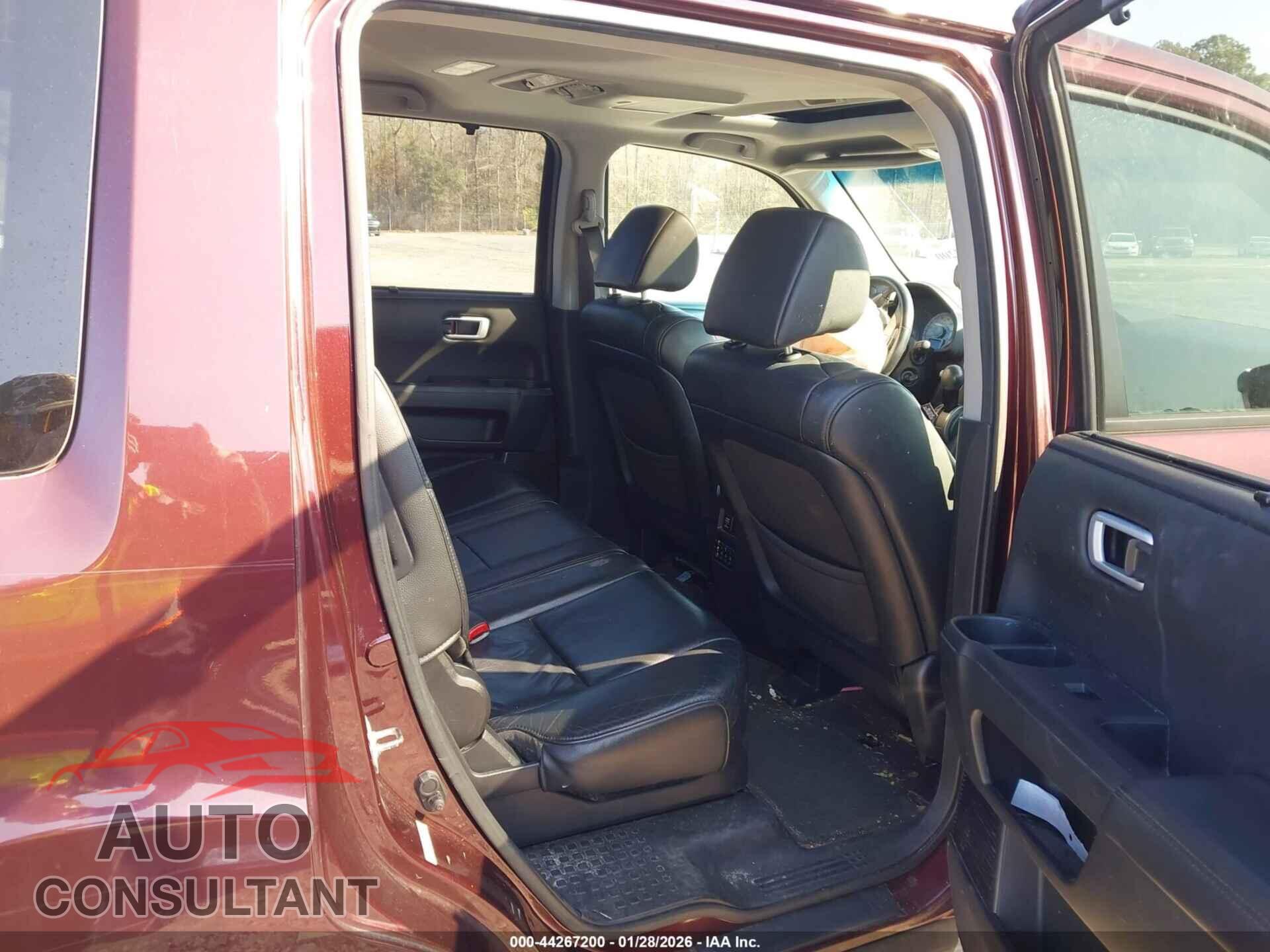 HONDA PILOT 2013 - 5FNYF4H99DB060734
