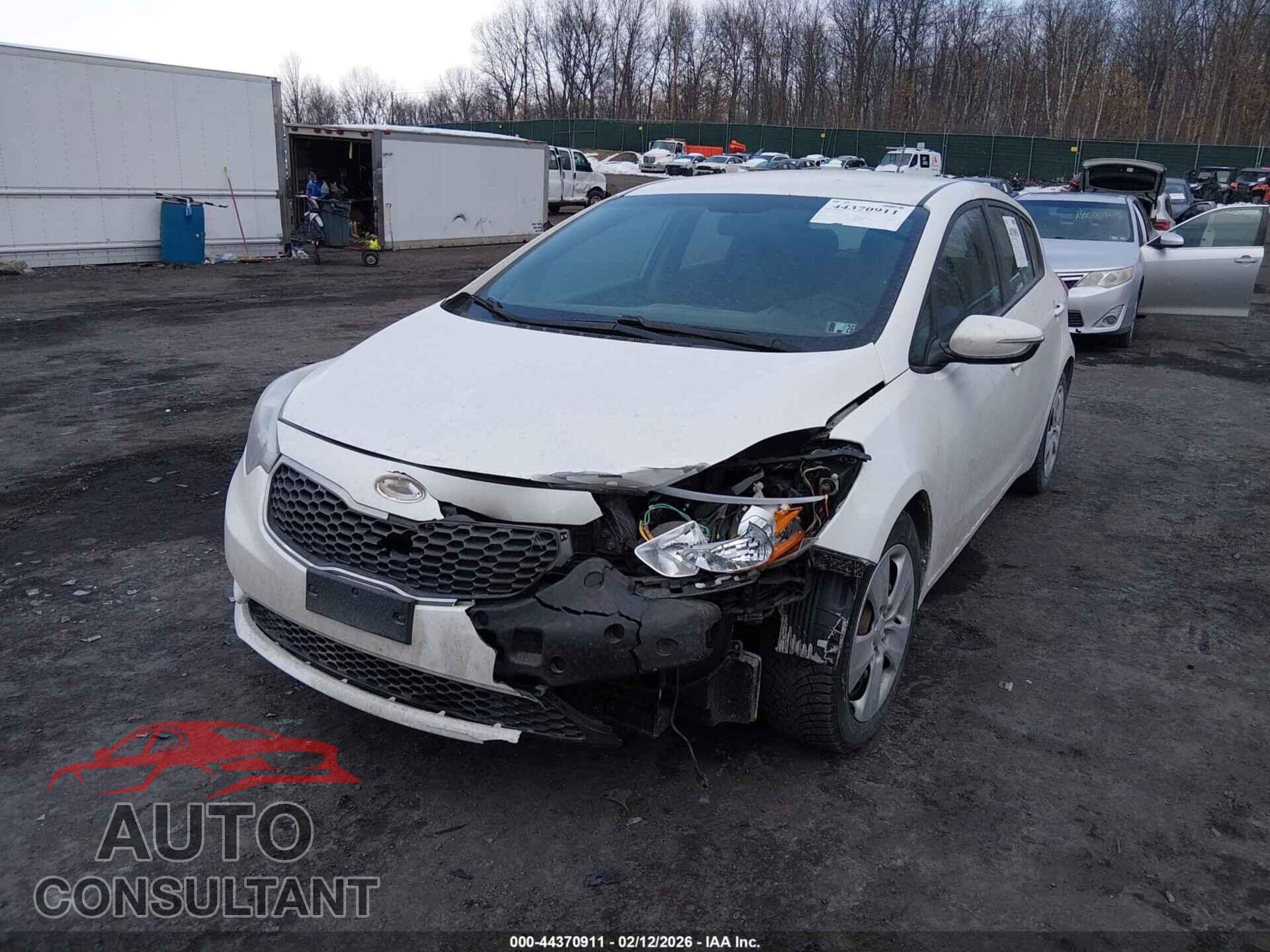 KIA FORTE 2016 - KNAFK5A85G5618267