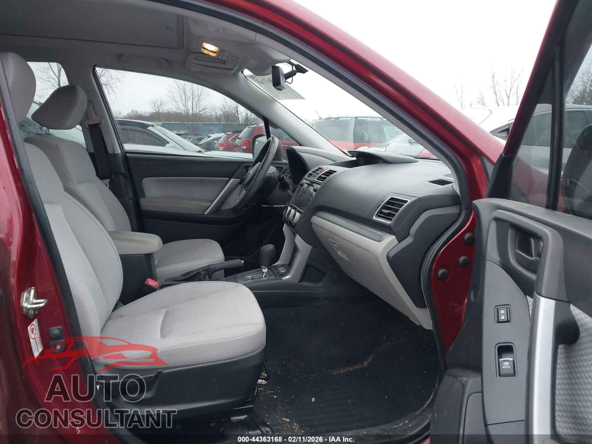 SUBARU FORESTER 2018 - JF2SJAGC2JH424926