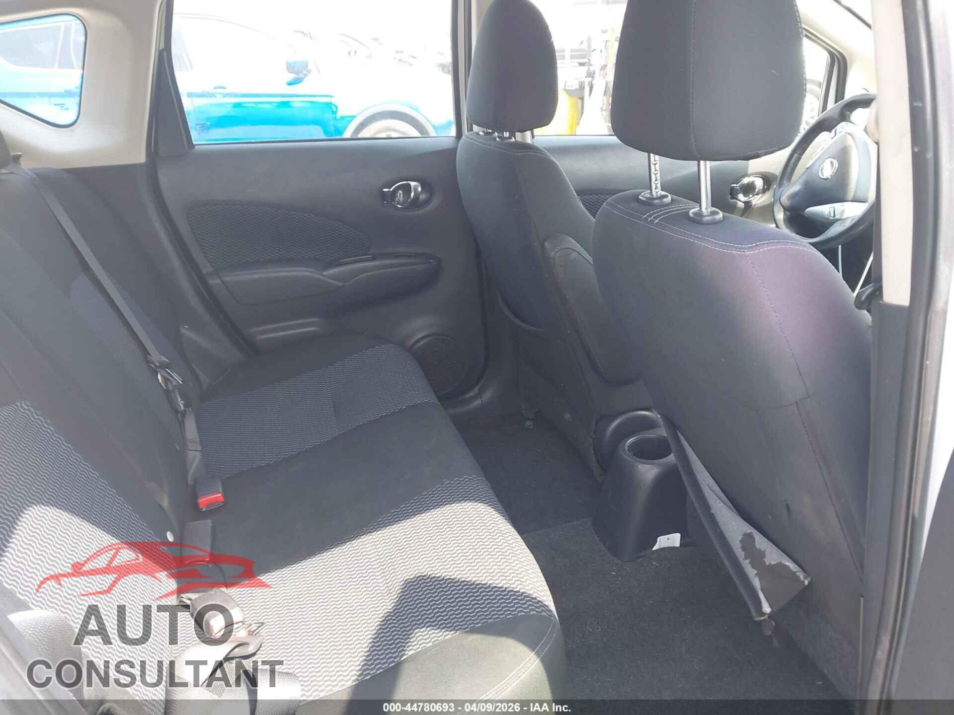 NISSAN VERSA NOTE 2015 - 3N1CE2CP7FL404611
