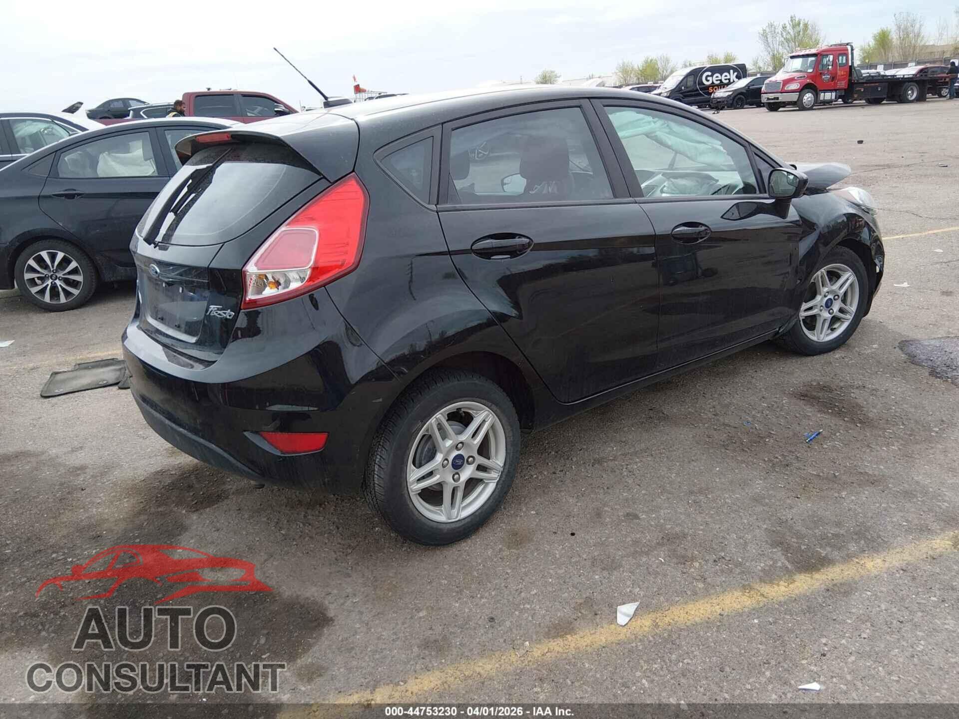 FORD FIESTA 2018 - 3FADP4EJ1JM140973