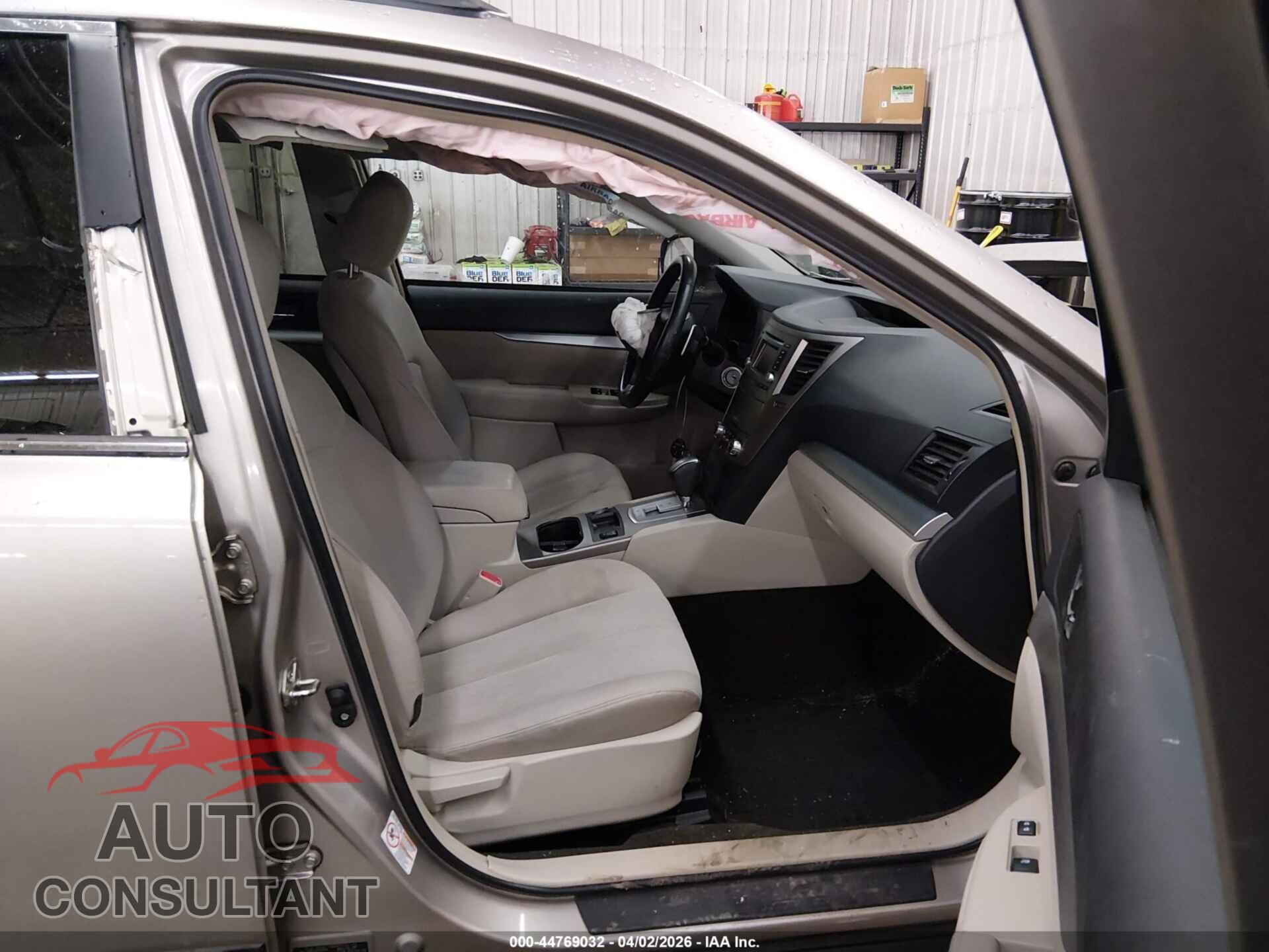 SUBARU OUTBACK 2014 - 4S4BRCCC3E3224208