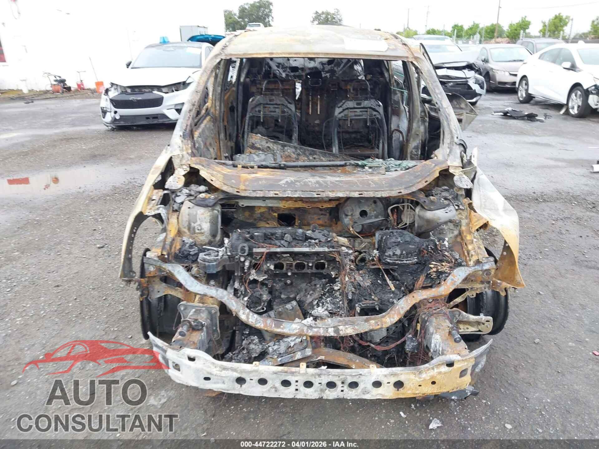 FORD ESCAPE 2017 - 1FMCU0F79HUC11557