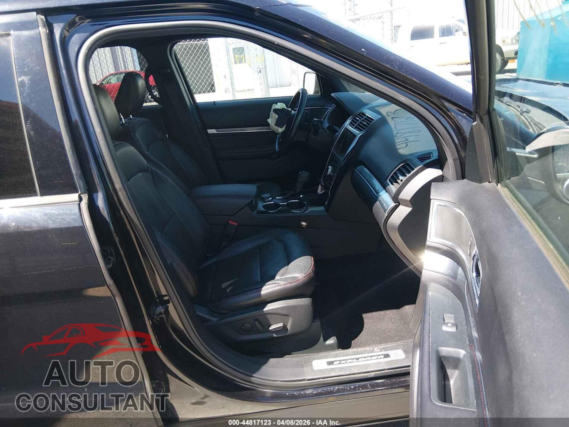 FORD EXPLORER 2019 - 1FM5K8GT7KGB53446