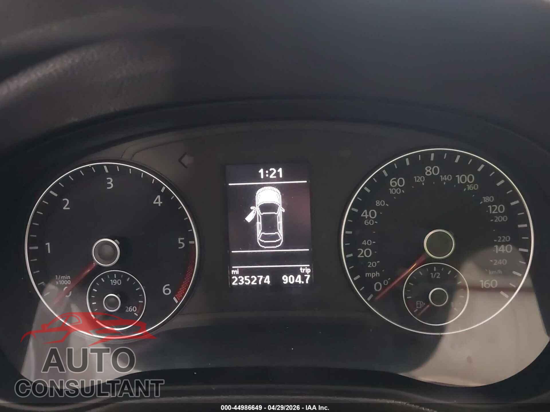 VOLKSWAGEN PASSAT 2014 - 1VWCN7A33EC042827